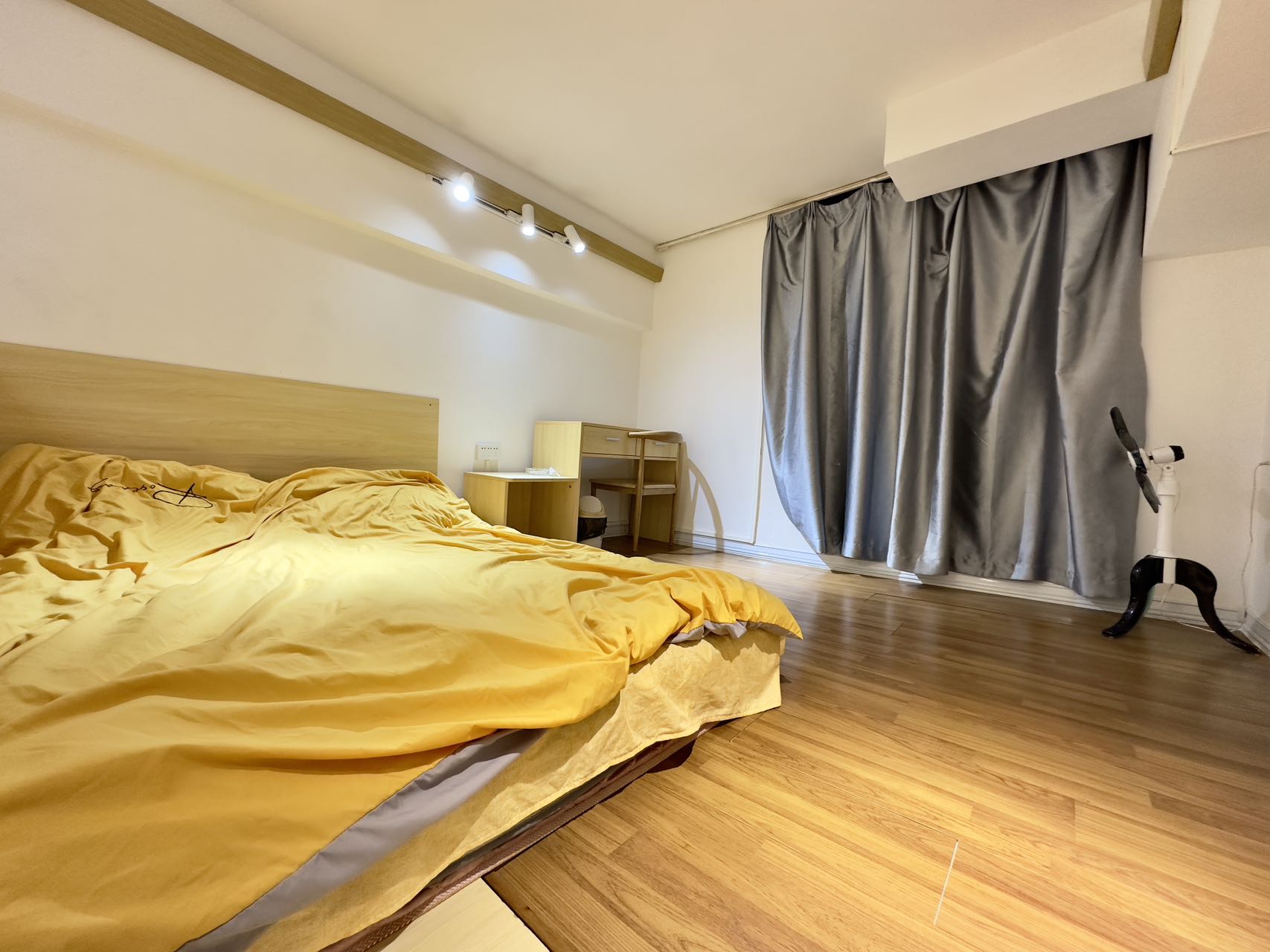 天骋康都 1室1厅1卫 1500.0元/月 天骋康都 1室1厅1卫 1500.0元/月室内图