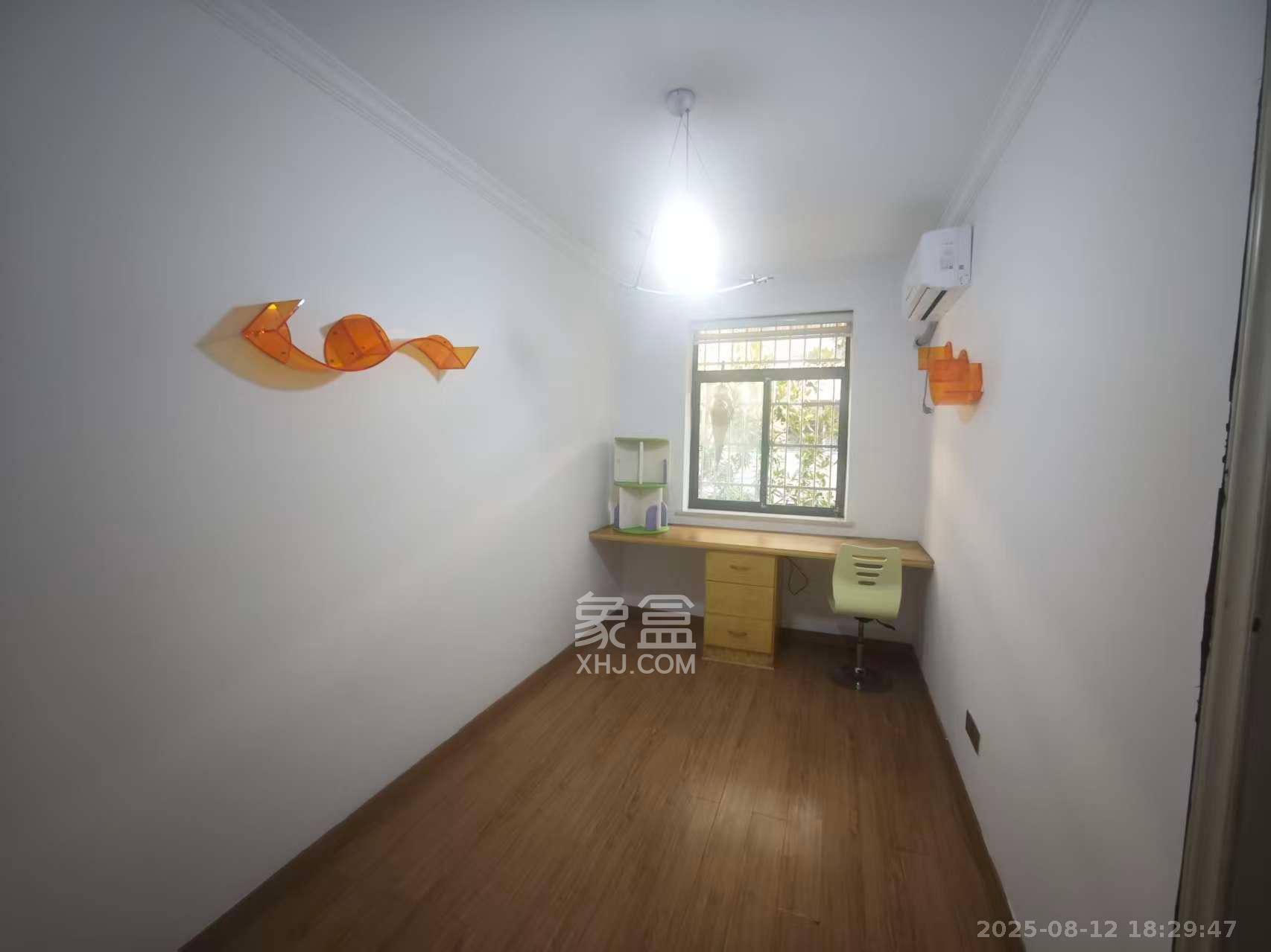 省人防办单位宿舍  3室2厅1卫    2500.0元/月 省人防办单位宿舍  3室2厅1卫    2500.0元/月室内图