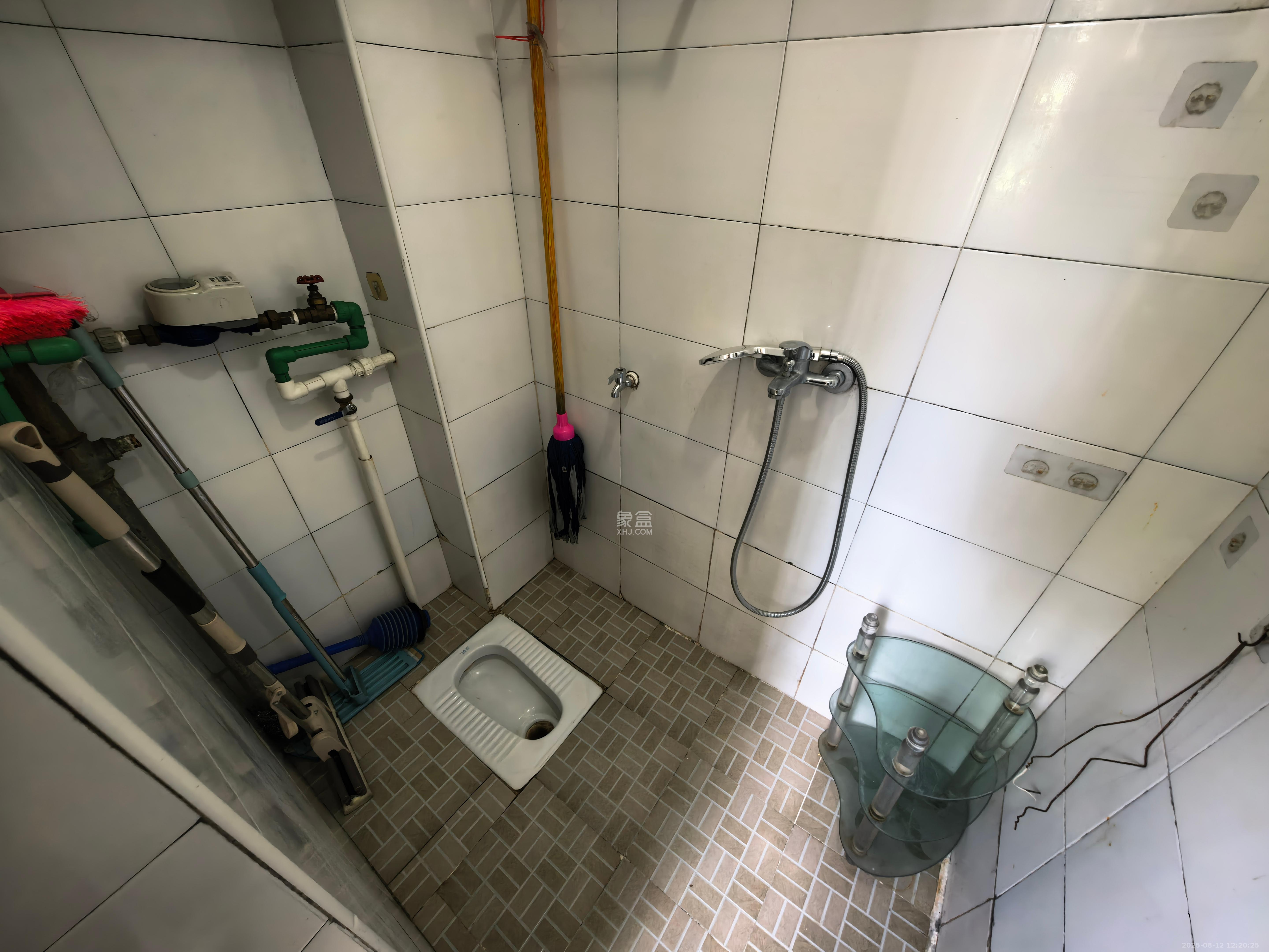 长沙紫金苑  3室1厅1卫    2580.0元/月 长沙紫金苑  3室1厅1卫    2580.0元/月室内图