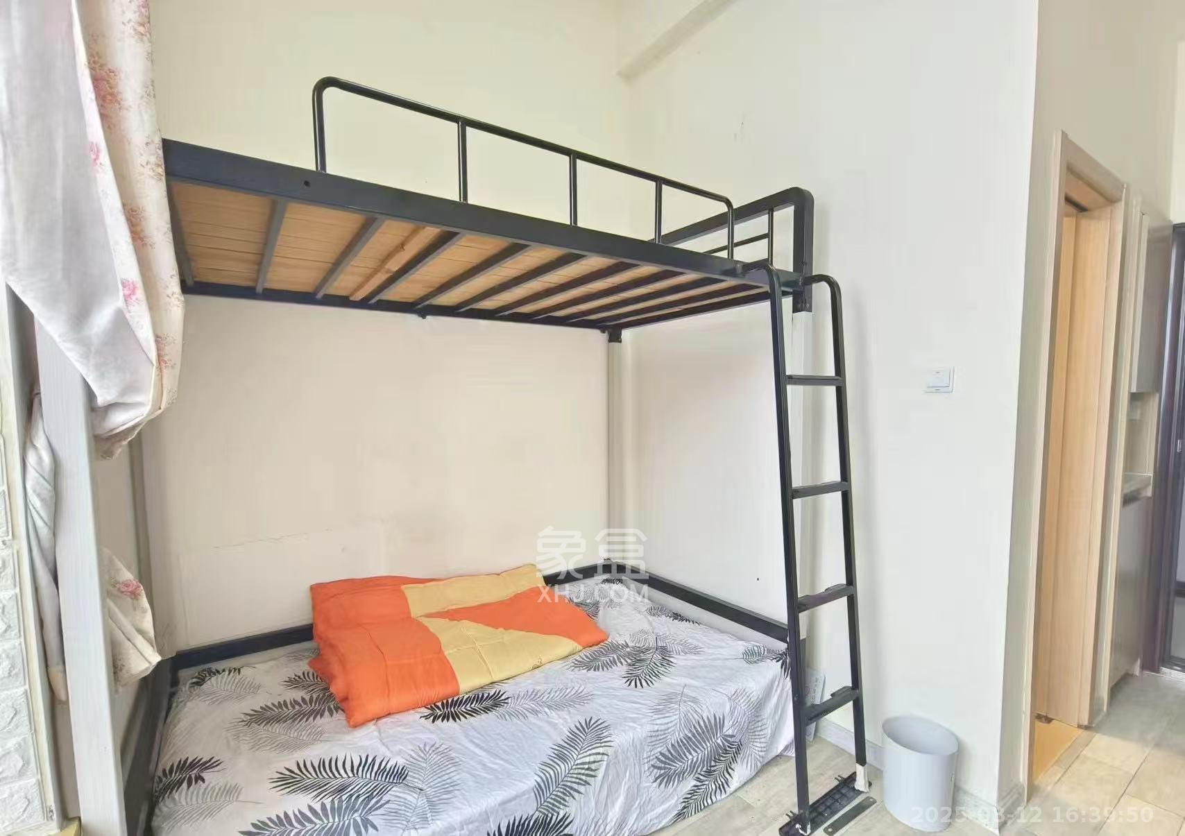 兰亭湾畔 1室1厅1卫 980.0元/月 兰亭湾畔 1室1厅1卫 980.0元/月室内图