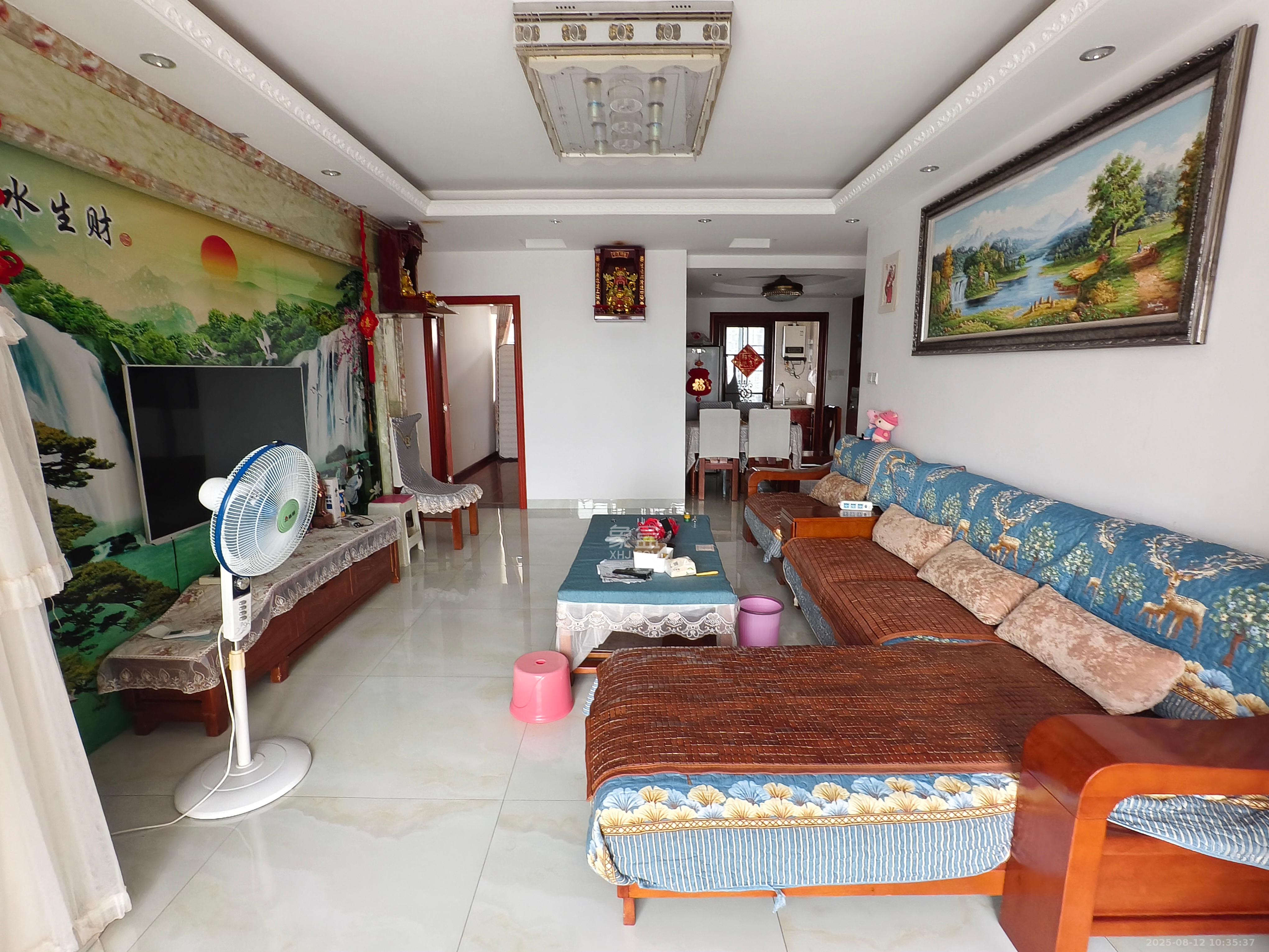 汇一城(汇壹公馆)  4室2厅2卫    2600.0元/月 汇一城(汇壹公馆)  4室2厅2卫    2600.0元/月室内图