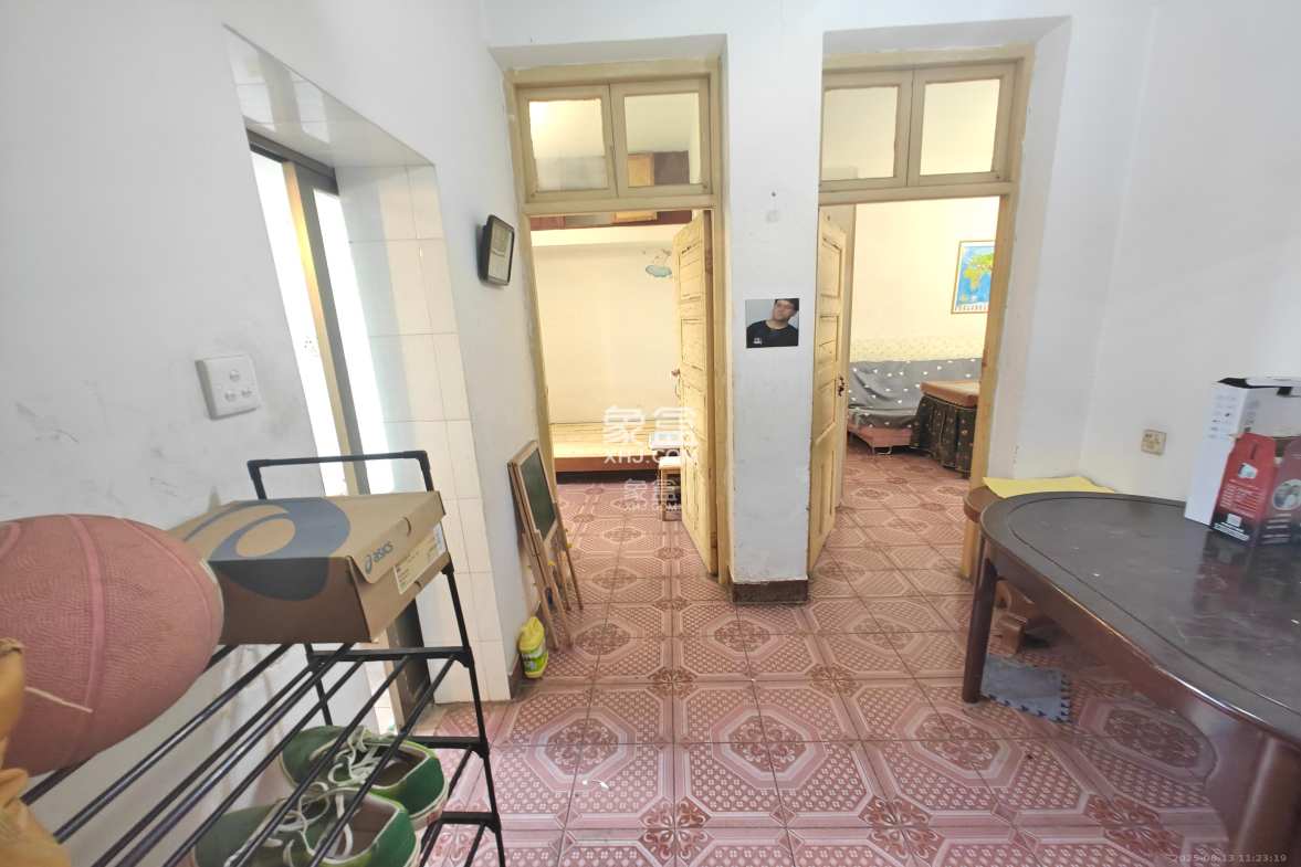 湘宾宿舍 2室1厅1卫 1600.0元/月 湘宾宿舍 2室1厅1卫 1600.0元/月室内图