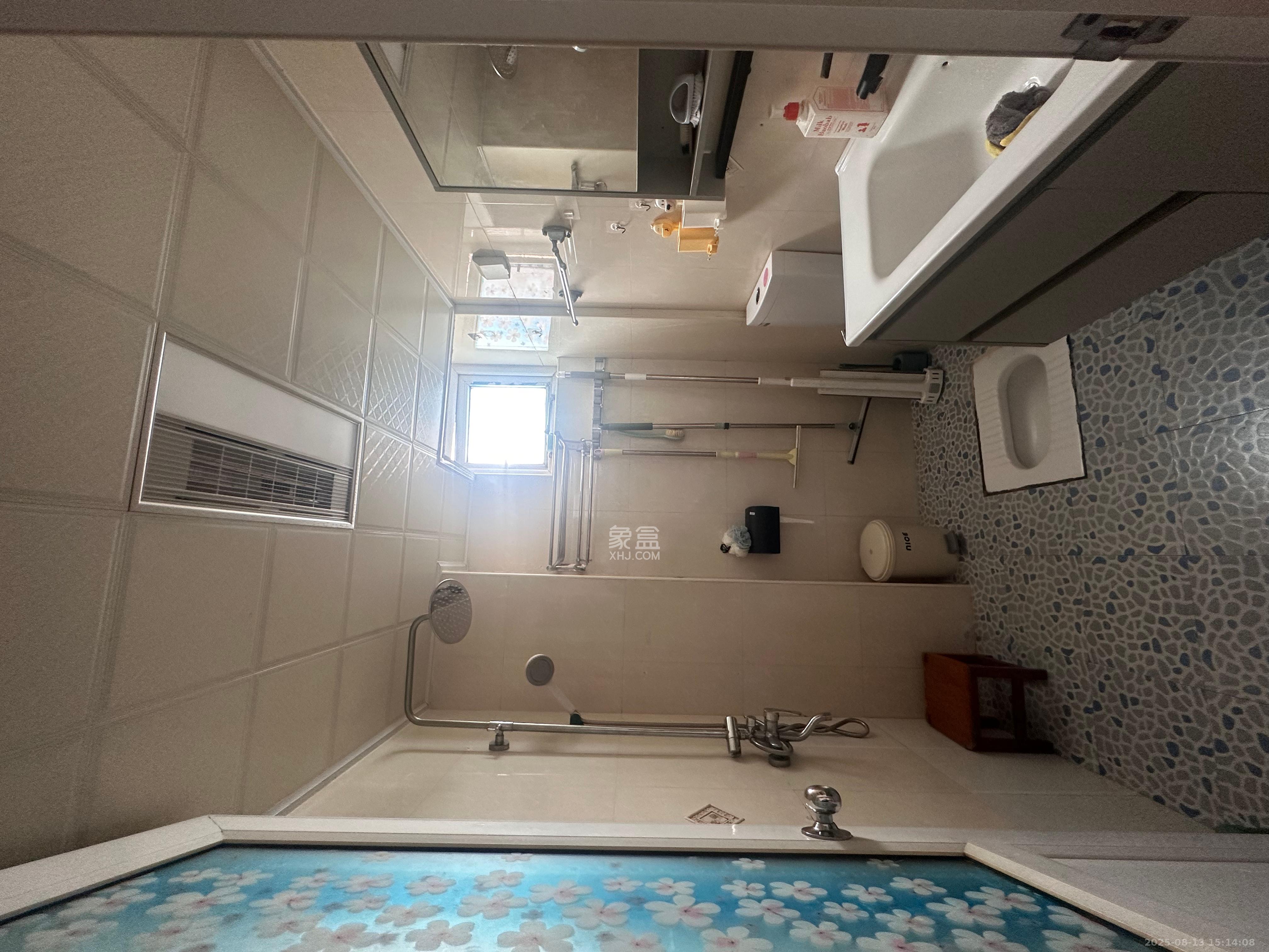 圣力华苑 2室2厅1卫 1500.0元/月 圣力华苑 2室2厅1卫 1500.0元/月室内图