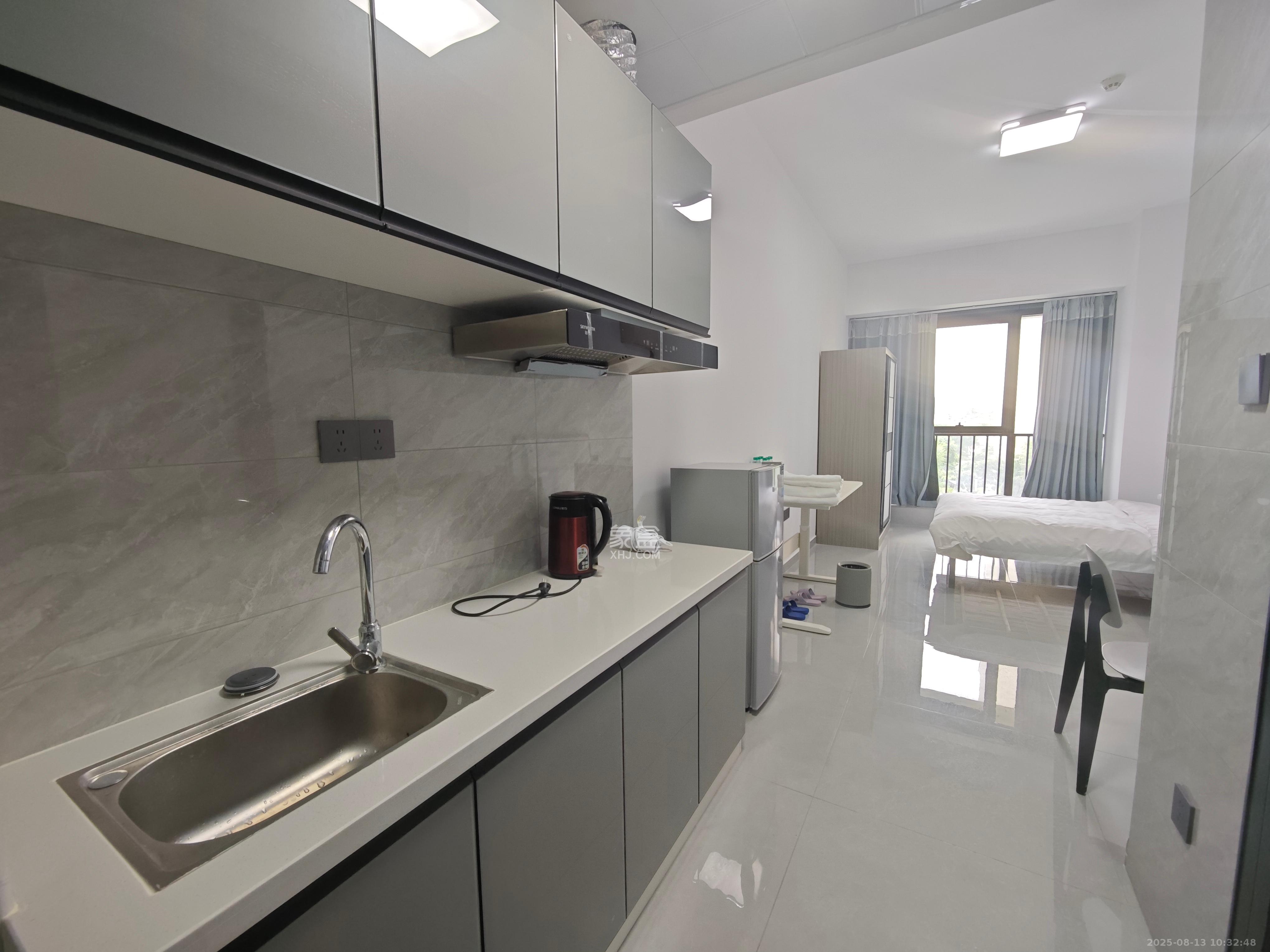 臻园  1室1厅1卫    1550.0元/月室内图