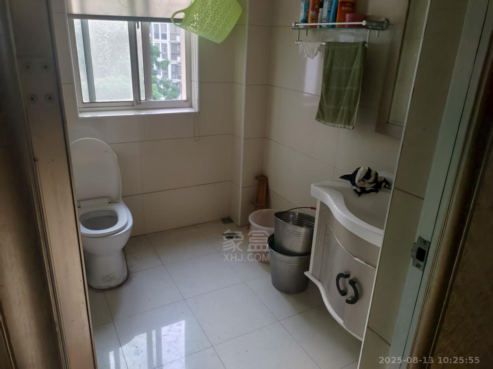 裕景龙苑 3室2厅2卫 1000.0元/月 裕景龙苑 3室2厅2卫 1000.0元/月室内图