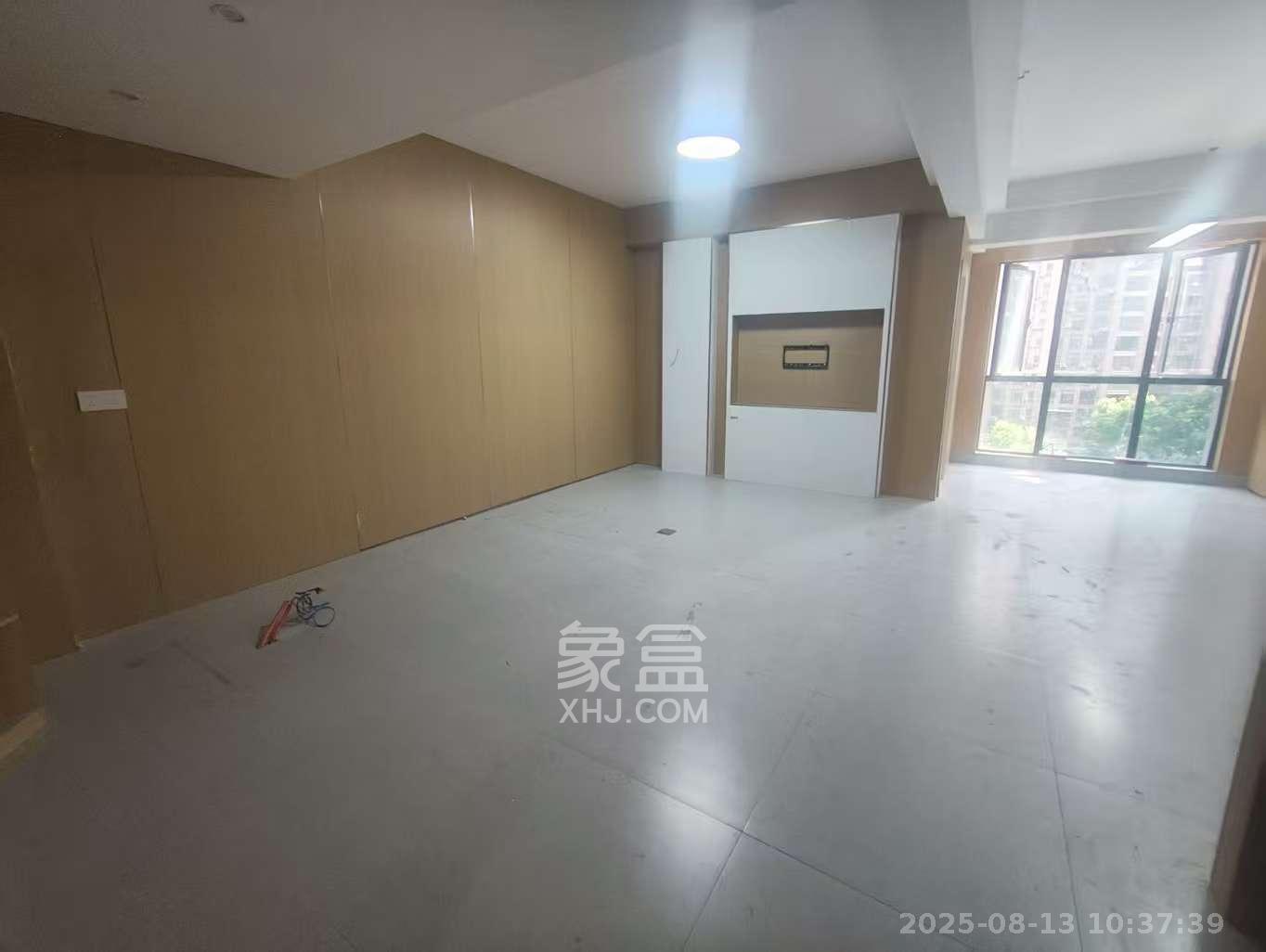 星沙算中心  1室1厅1卫    3500.0元/月 星沙算中心  1室1厅1卫    3500.0元/月室内图