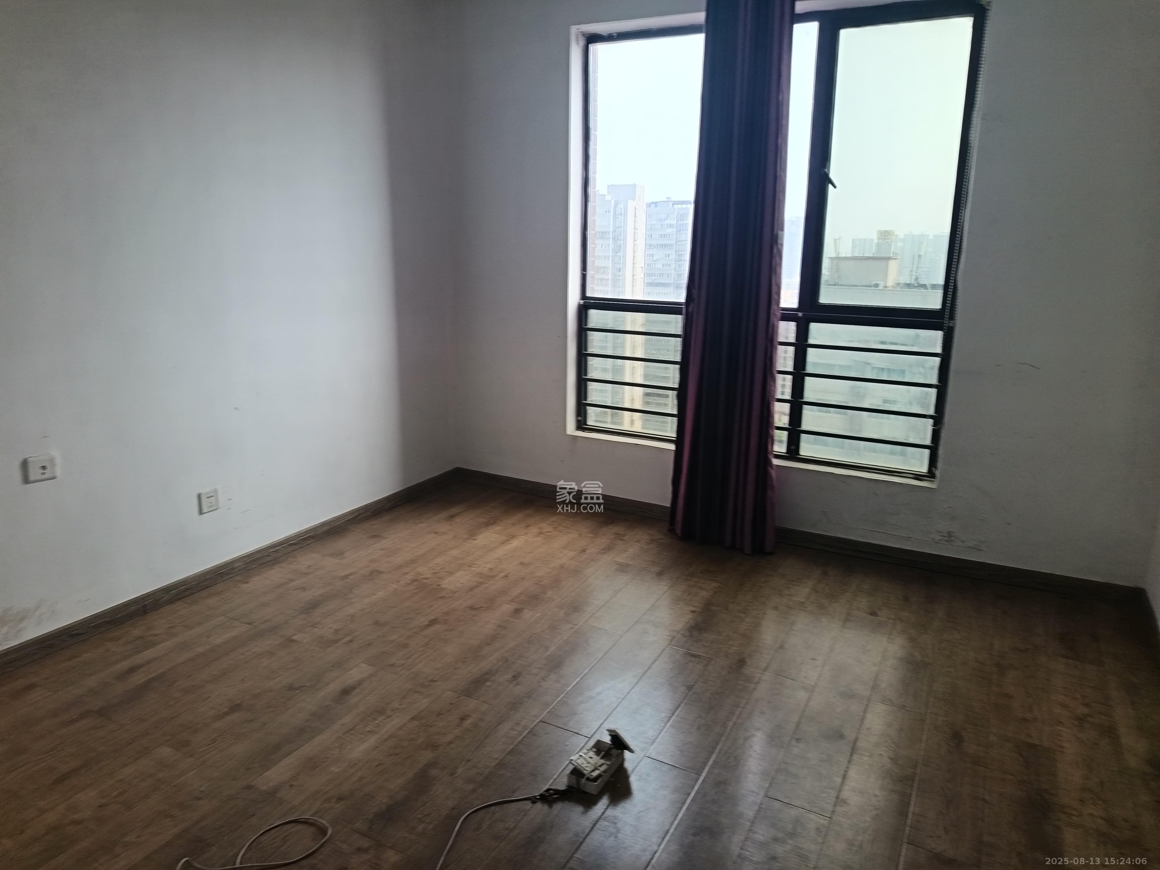 尚城 1室4厅2卫 9000.0元/月 尚城 1室4厅2卫 9000.0元/月室内图