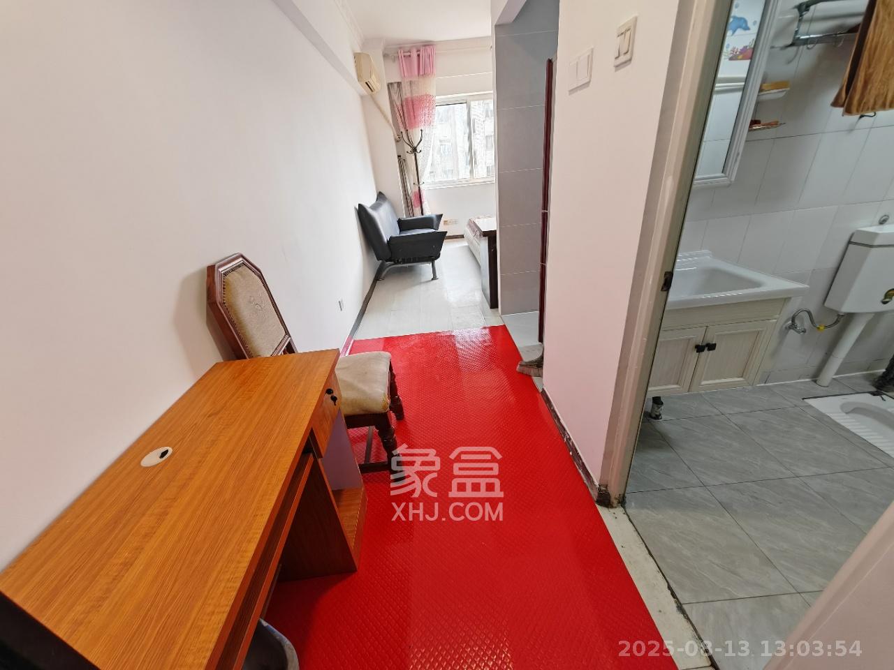 长远华樟名府 1室0厅1卫 1300.0元/月 长远华樟名府 1室0厅1卫 1300.0元/月室内图