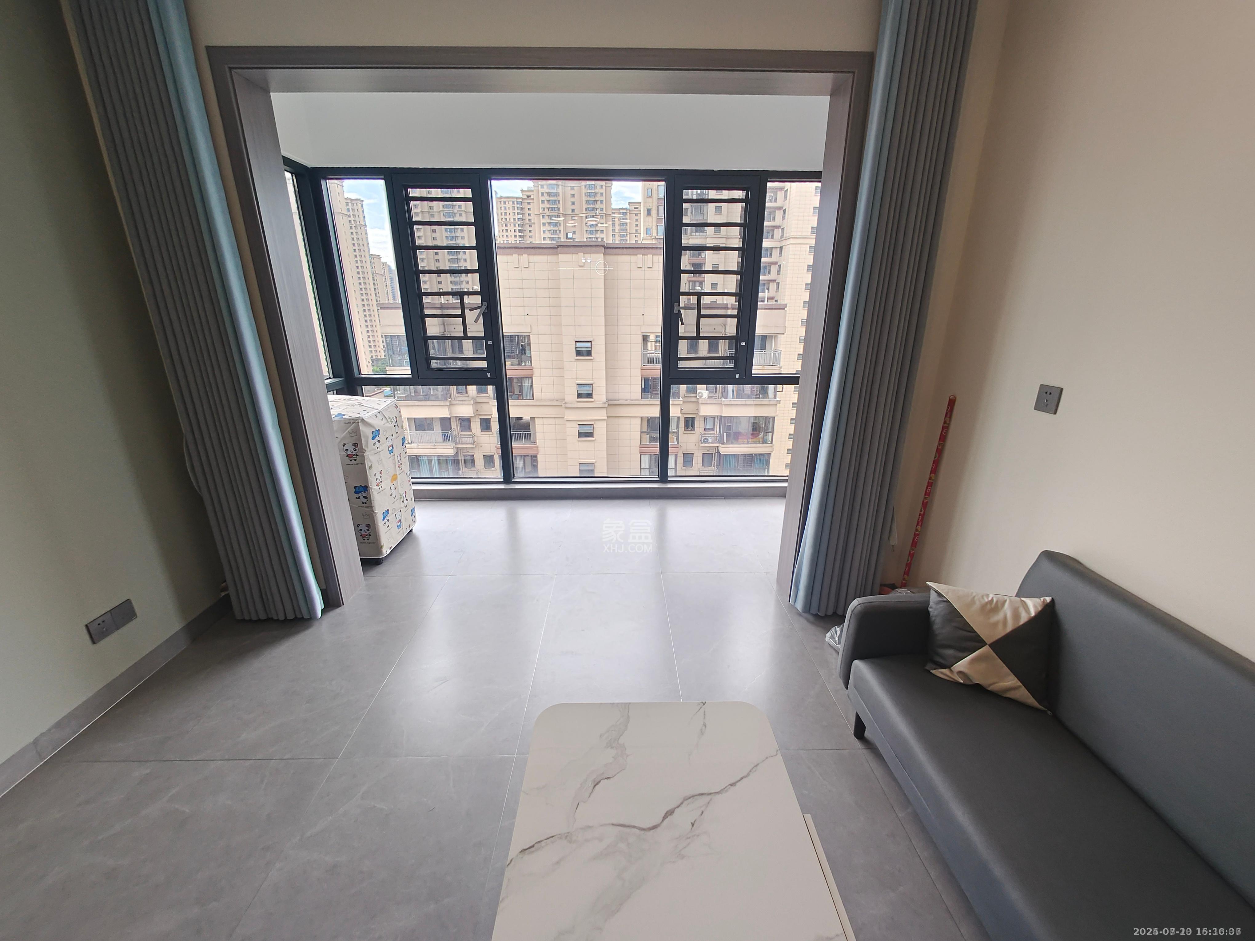 亿都时光 3室2厅1卫 1800.00元/月 亿都时光 3室2厅1卫 1800.00元/月室内图