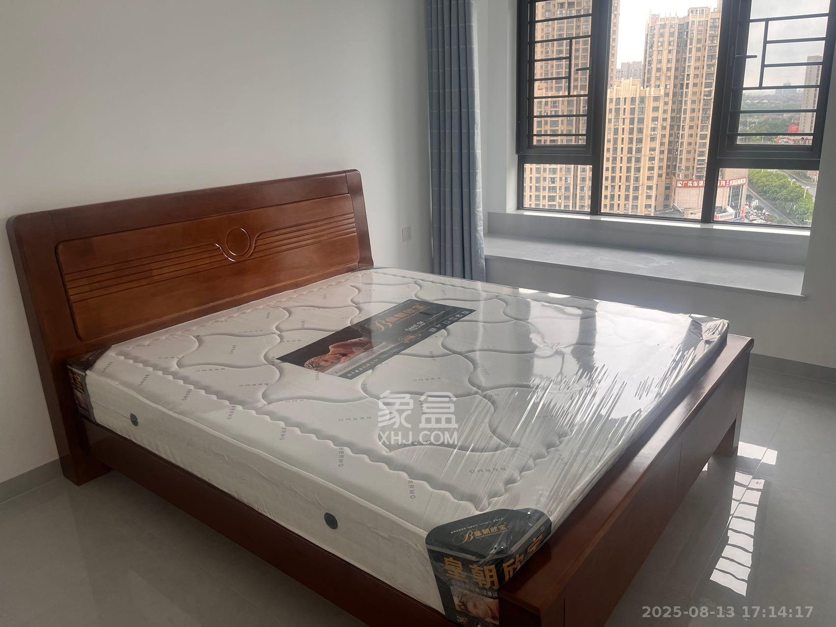 美的莲城首府  3室2厅1卫   1700.00元/月室内图