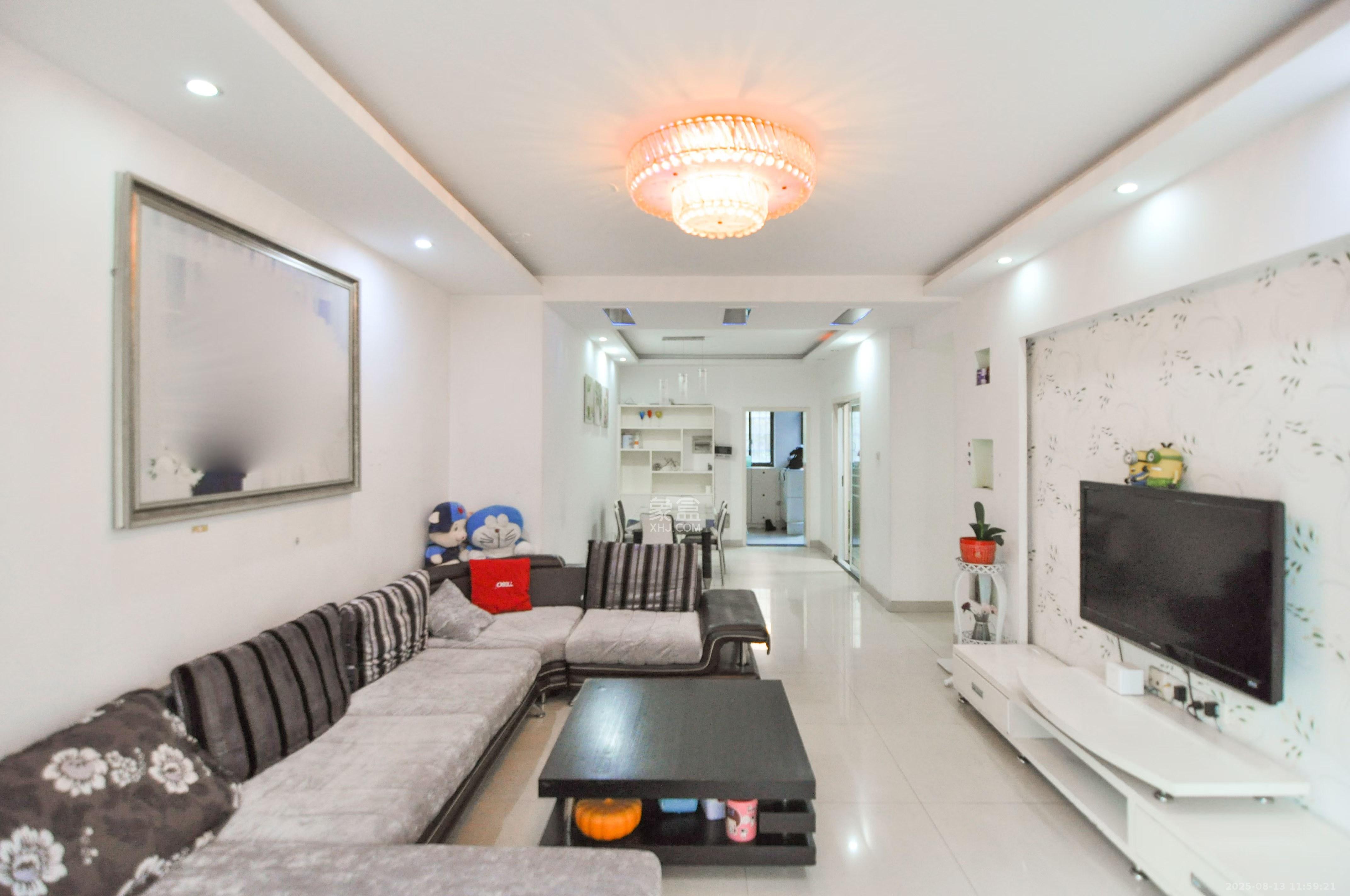 沁园春御院  3室2厅2卫    2800.0元/月 沁园春御院  3室2厅2卫    2800.0元/月室内图