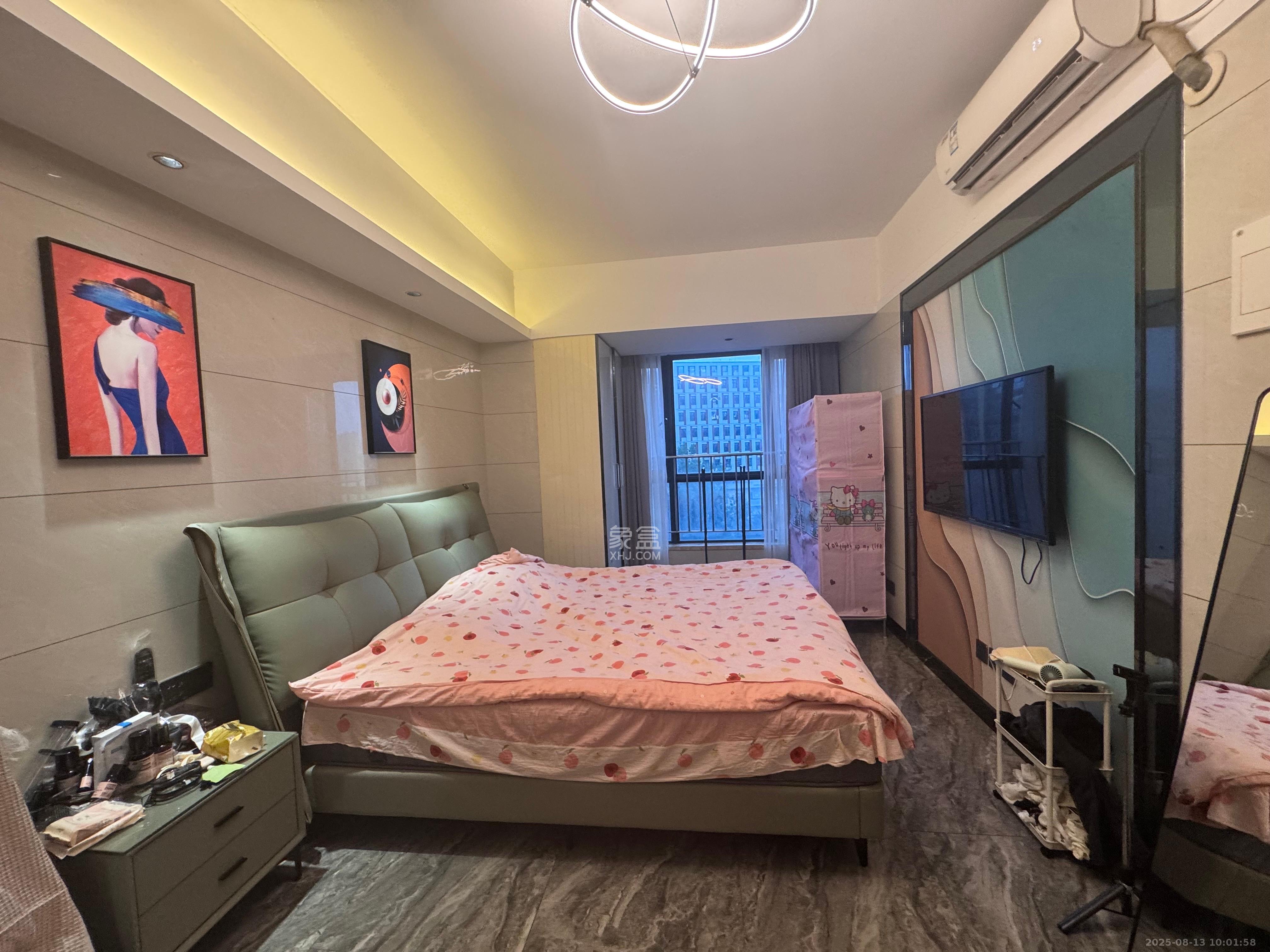 德思勤城市广场(宝格丽公寓) 1室1厅1卫 1800.0元/月 德思勤城市广场(宝格丽公寓) 1室1厅1卫 1800.0元/月室内图