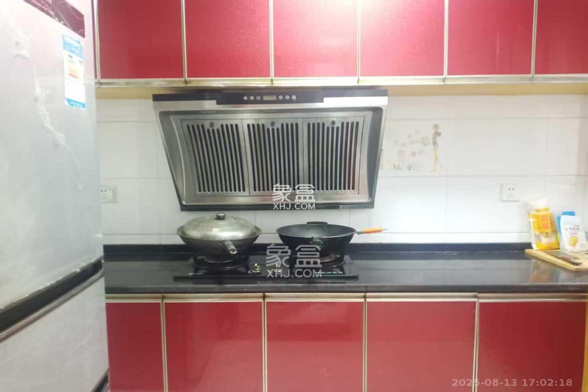 保利麓谷林语A区 3室2厅1卫 2000.0元/月 保利麓谷林语A区 3室2厅1卫 2000.0元/月室内图