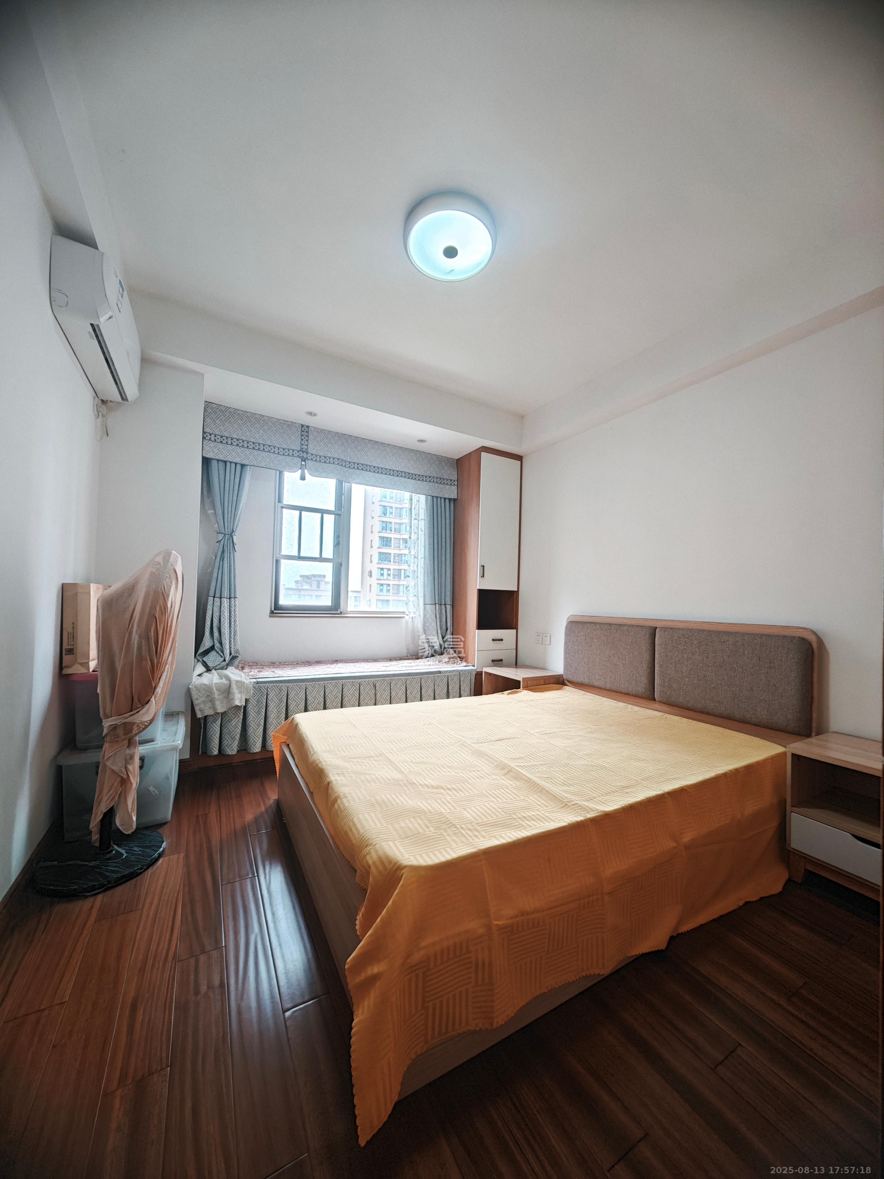 五矿万境水岸 3室2厅1卫 2000.0元/月 五矿万境水岸 3室2厅1卫 2000.0元/月室内图