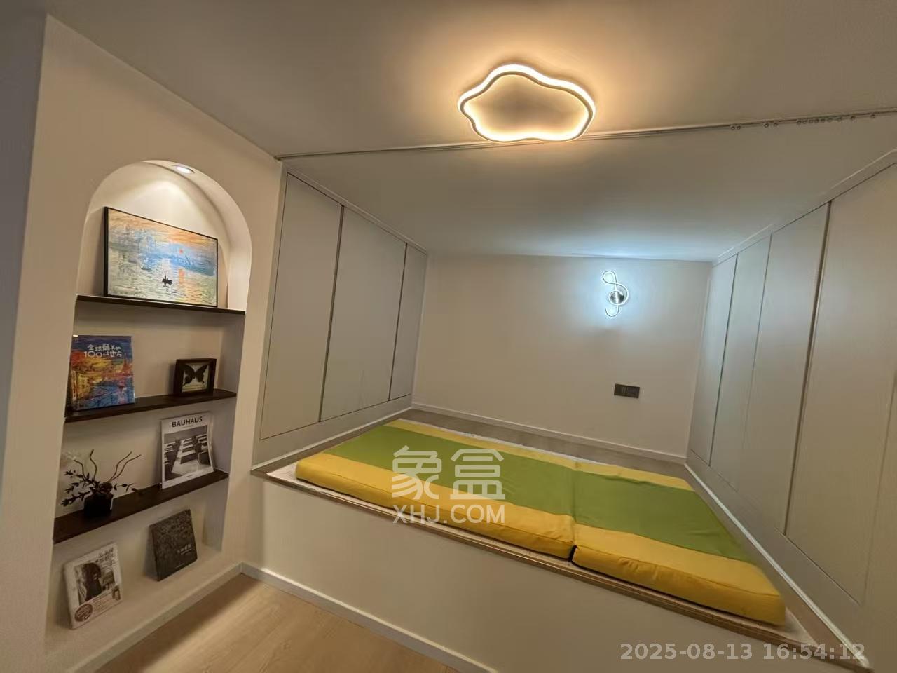 卓越中寰  2室1厅1卫   3300.00元/月室内图