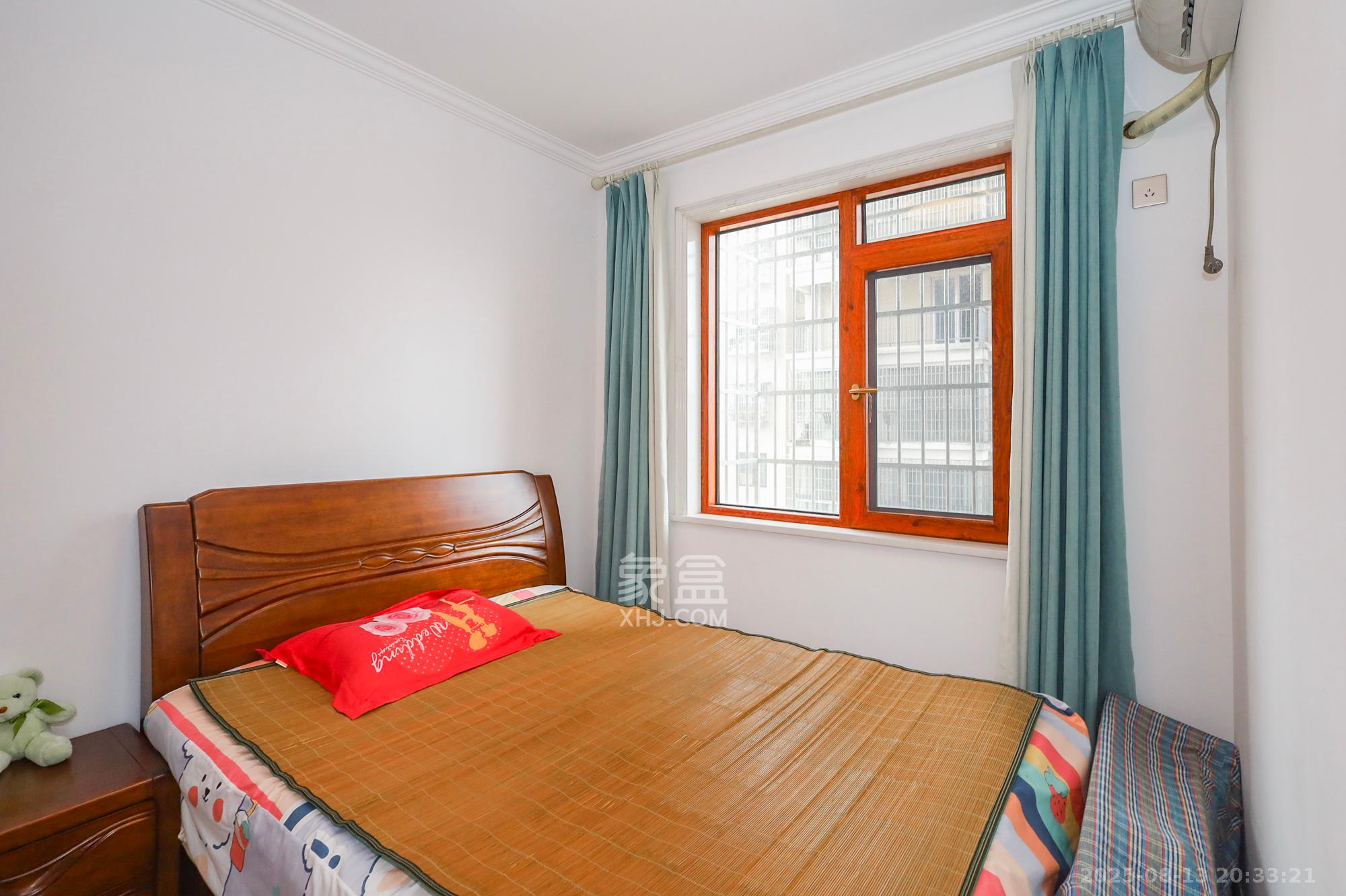 谷山庭院二期  2室2厅1卫    88.0万 谷山庭院二期  2室2厅1卫    88.0万卧室