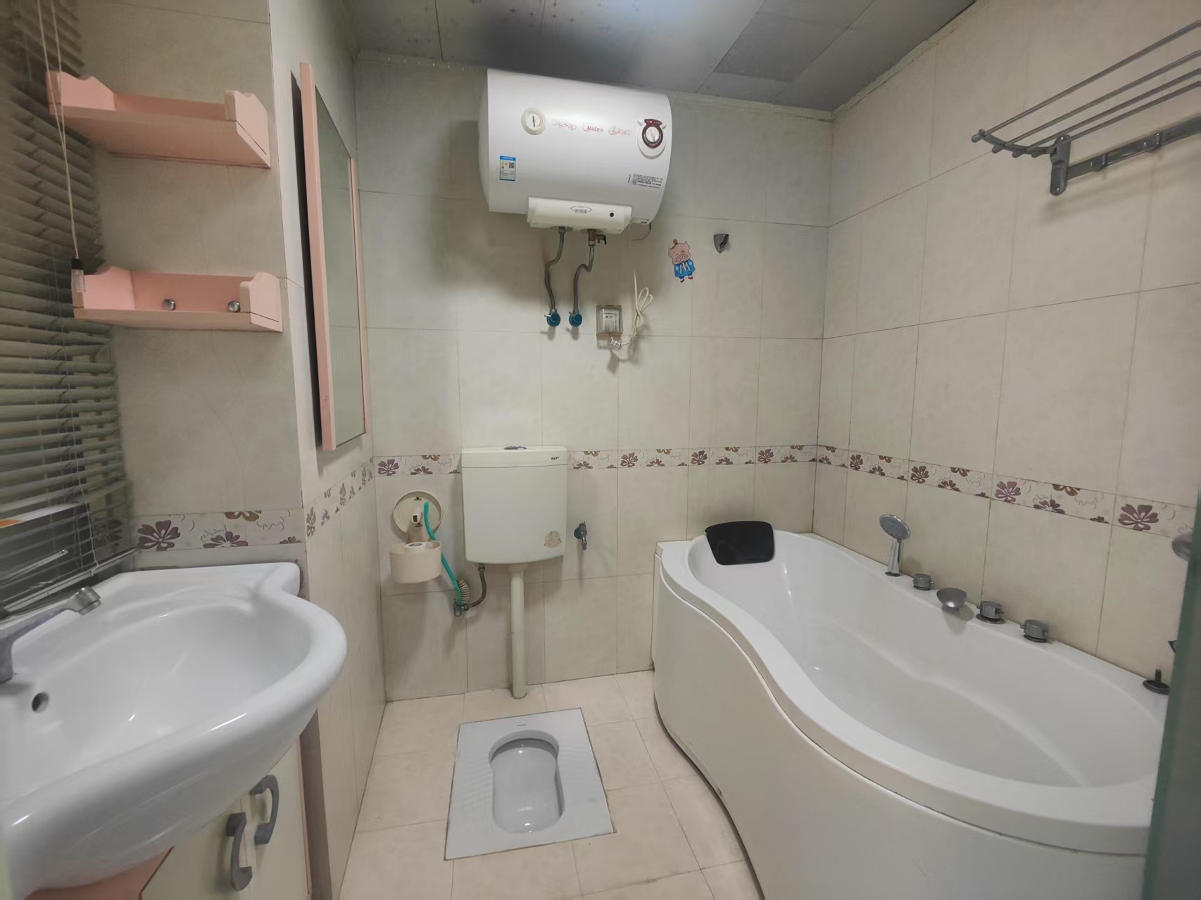 尚格名城向左向右 1室1厅1卫 20.0万 尚格名城向左向右 1室1厅1卫 20.0万室内图