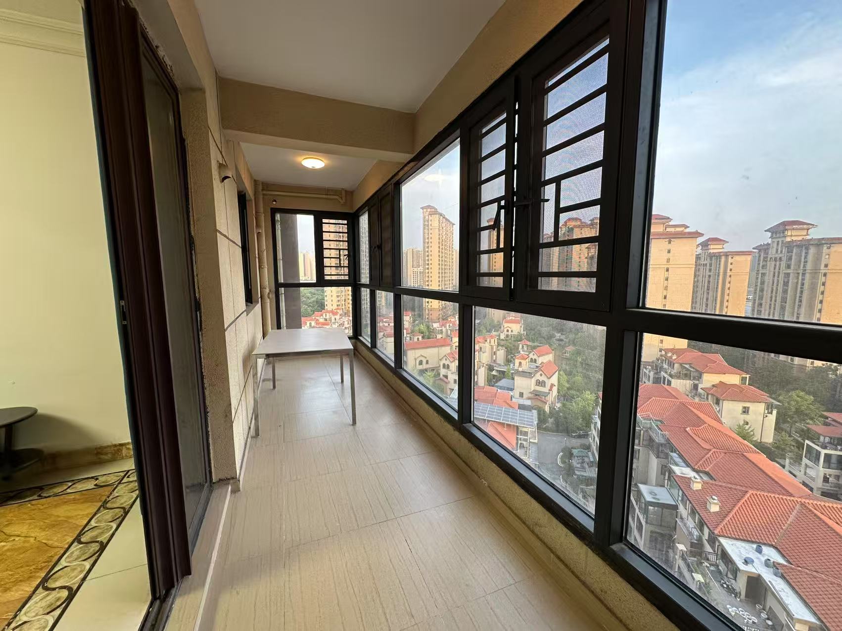 天元区碧桂园 4室2厅2卫 74.9万 天元区碧桂园 4室2厅2卫 74.9万室内图