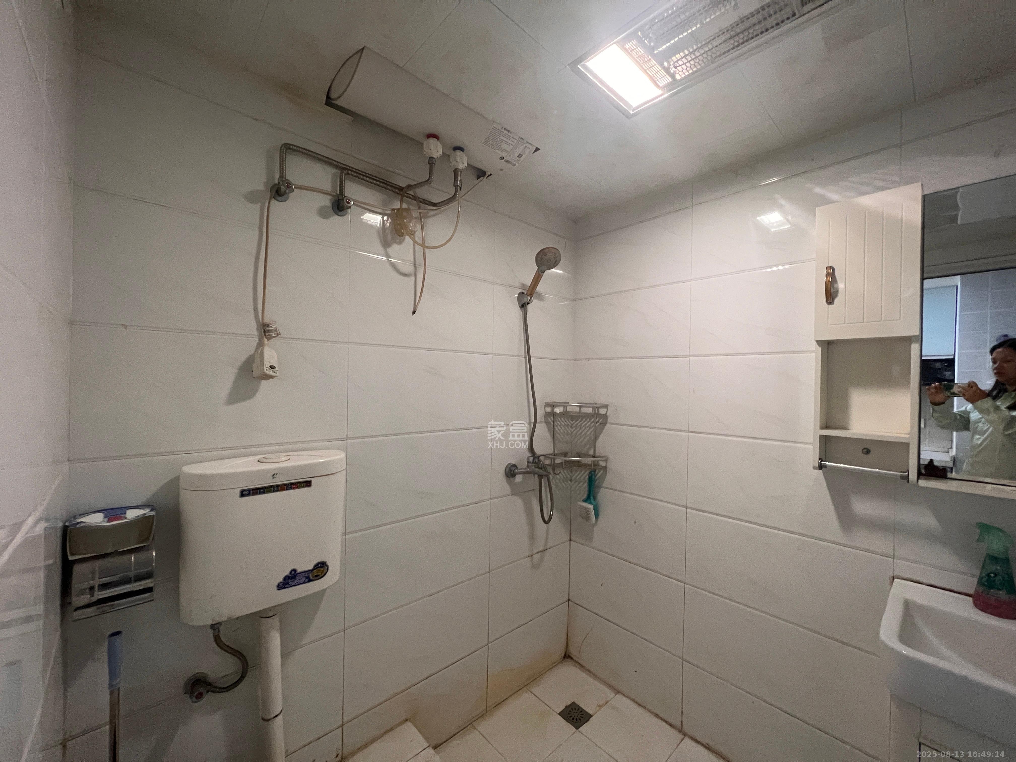 钰龙天下二期(钰龙佳园) 1室1厅1卫 1250.0元/月 钰龙天下二期(钰龙佳园) 1室1厅1卫 1250.0元/月室内图