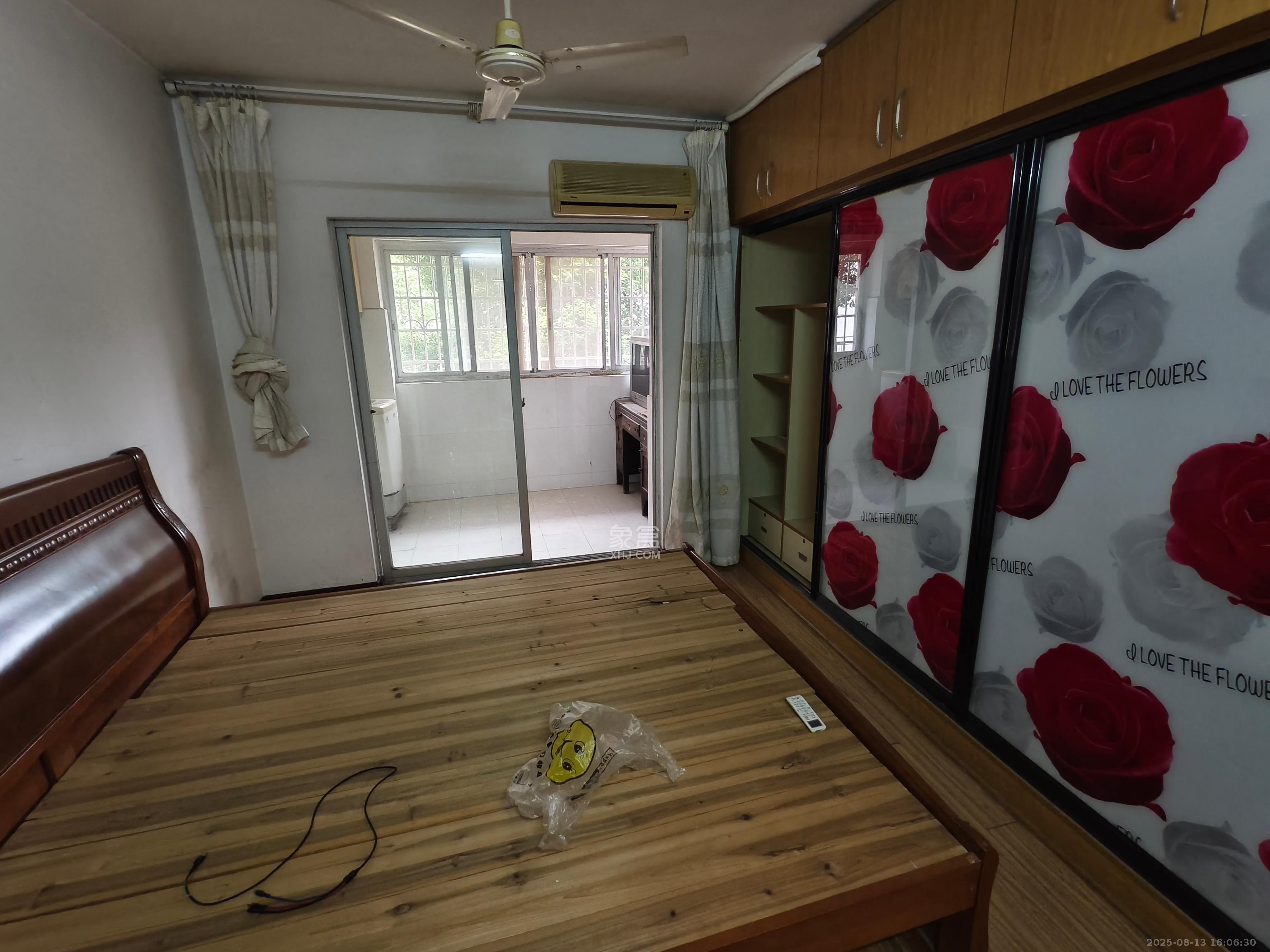 水泵厂宿舍  2室1厅1卫    1600.0元/月 水泵厂宿舍  2室1厅1卫    1600.0元/月室内图