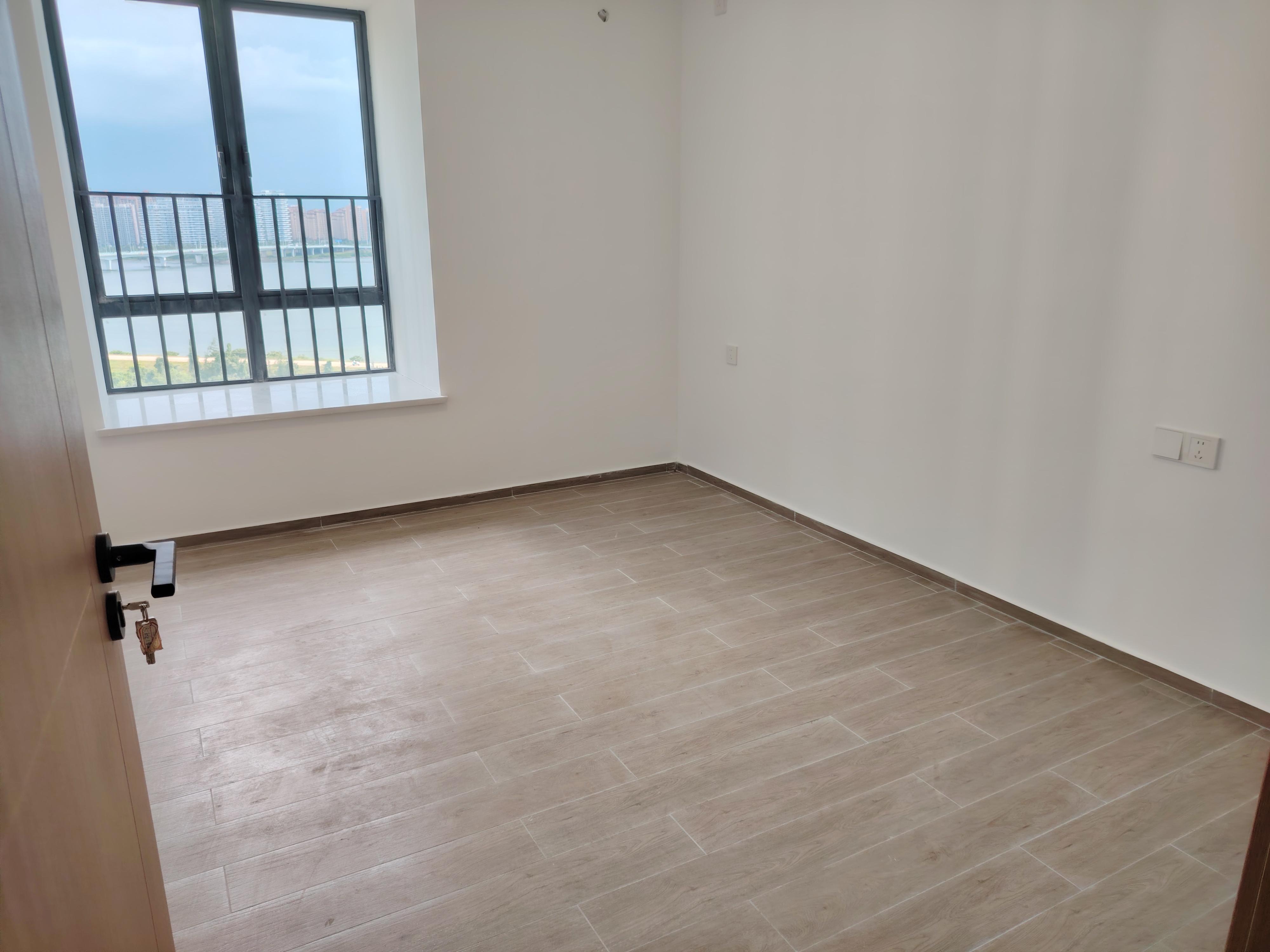 和风家园蓝天居 3室2厅2卫 1800.0元/月 和风家园蓝天居 3室2厅2卫 1800.0元/月室内图