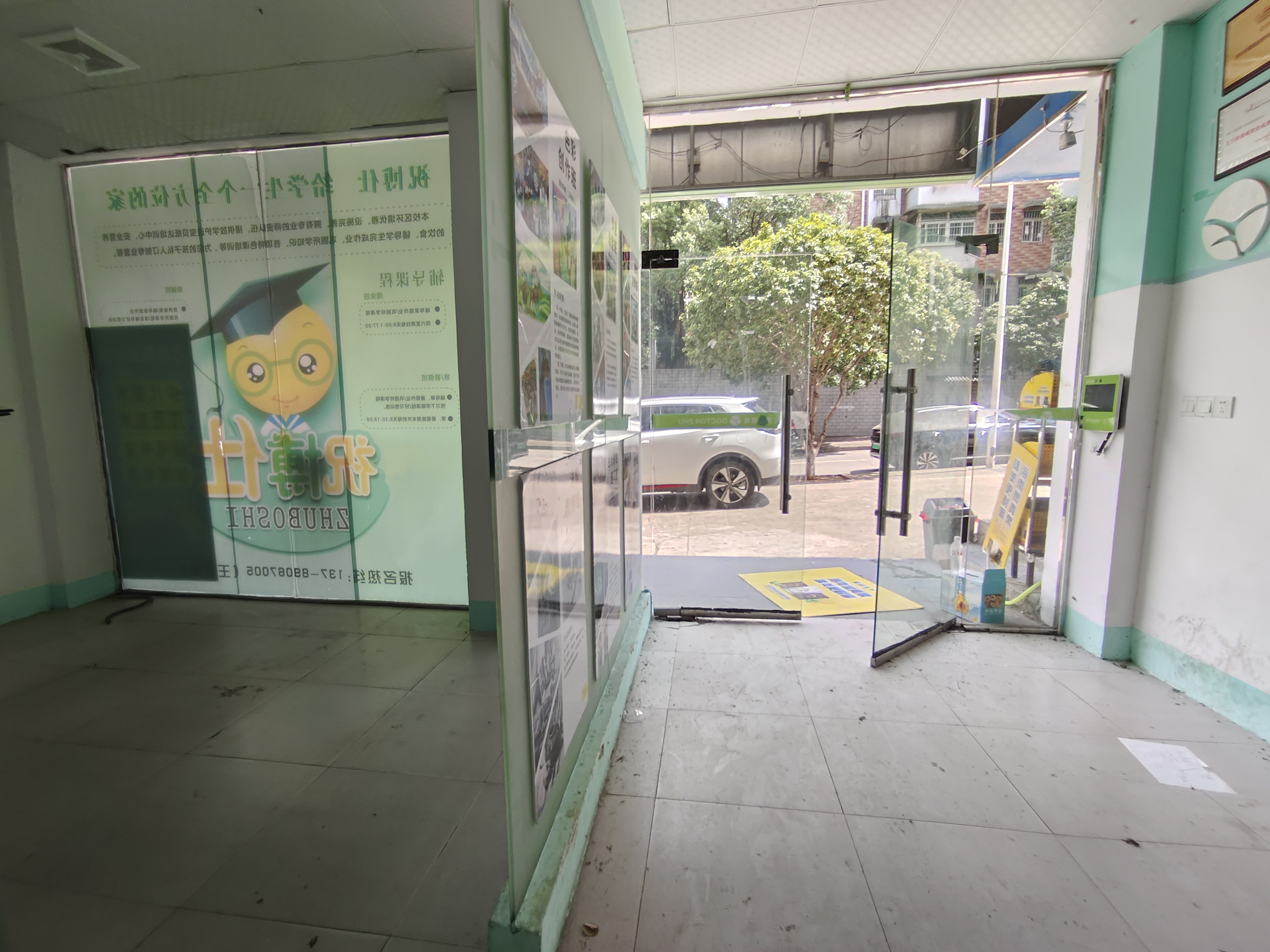 天台小区  1室1厅1卫   3200.00元/月户型图