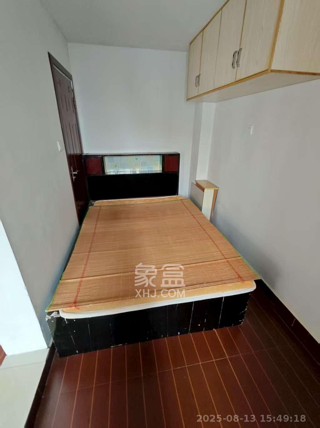 家兴苑  1室1厅1卫   1200.00元/月室内图