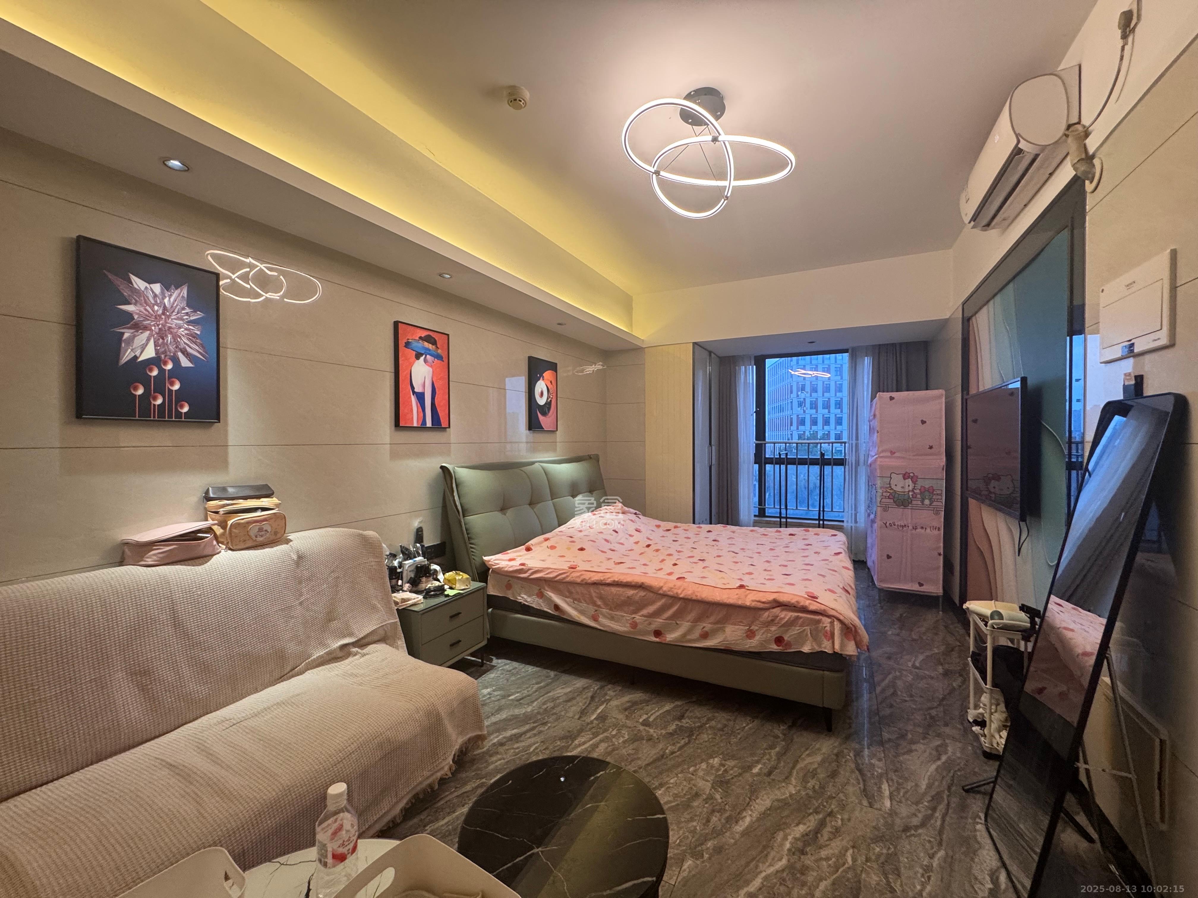 德思勤城市广场（宝格丽公寓）  1室1厅1卫    1800.0元/月室内图