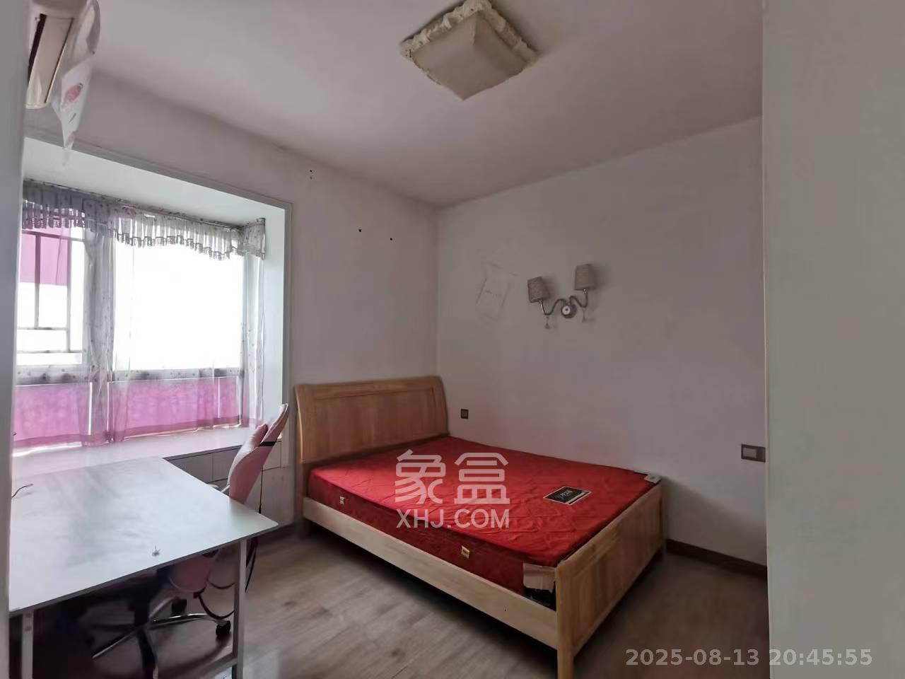 望兴嘉年华（望兴新苑）  1室0厅0卫   2200.00元/月室内图