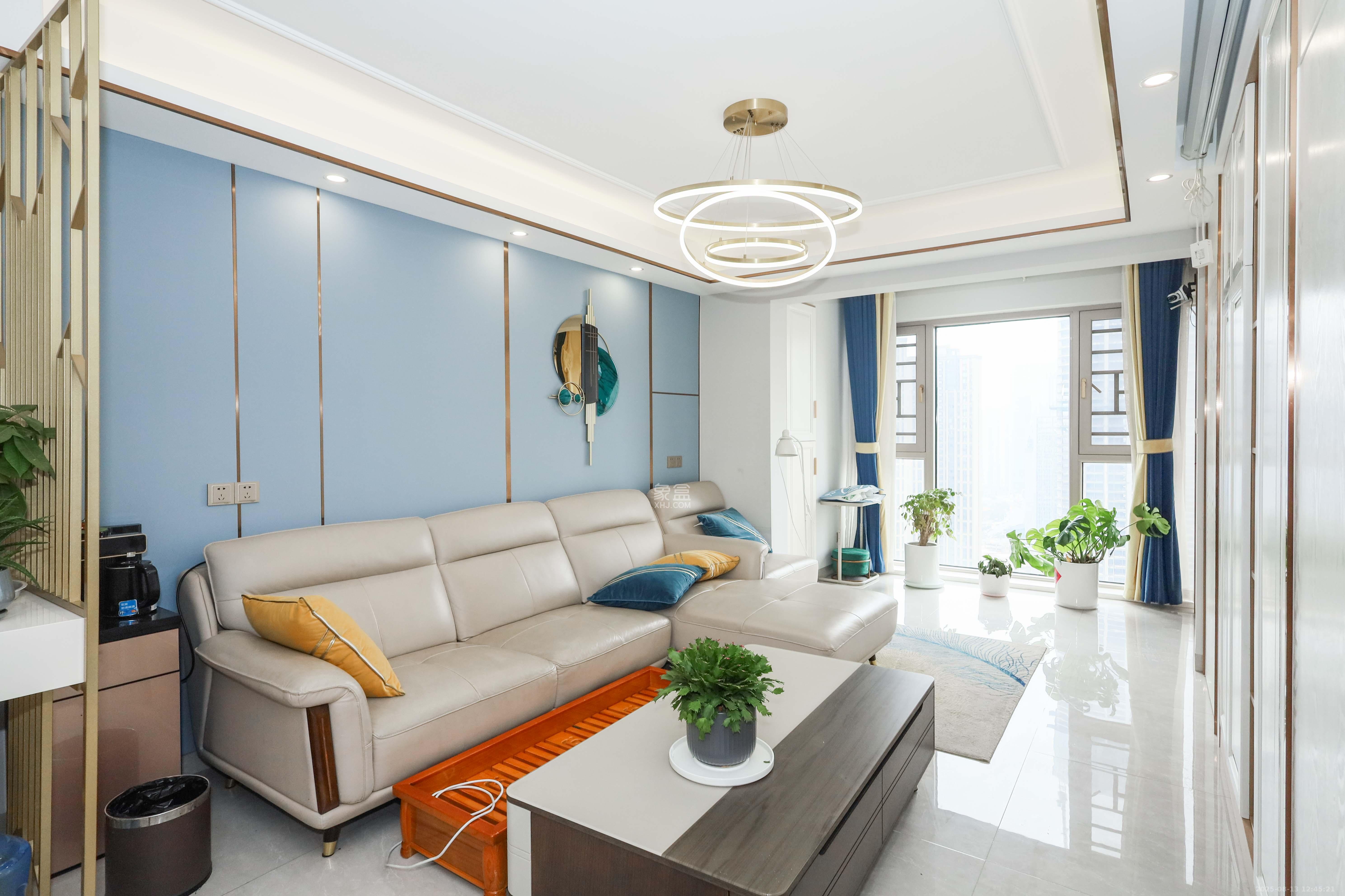 和泓梅溪四季  1室2厅1卫    122.98万 和泓梅溪四季  1室2厅1卫    122.98万客厅