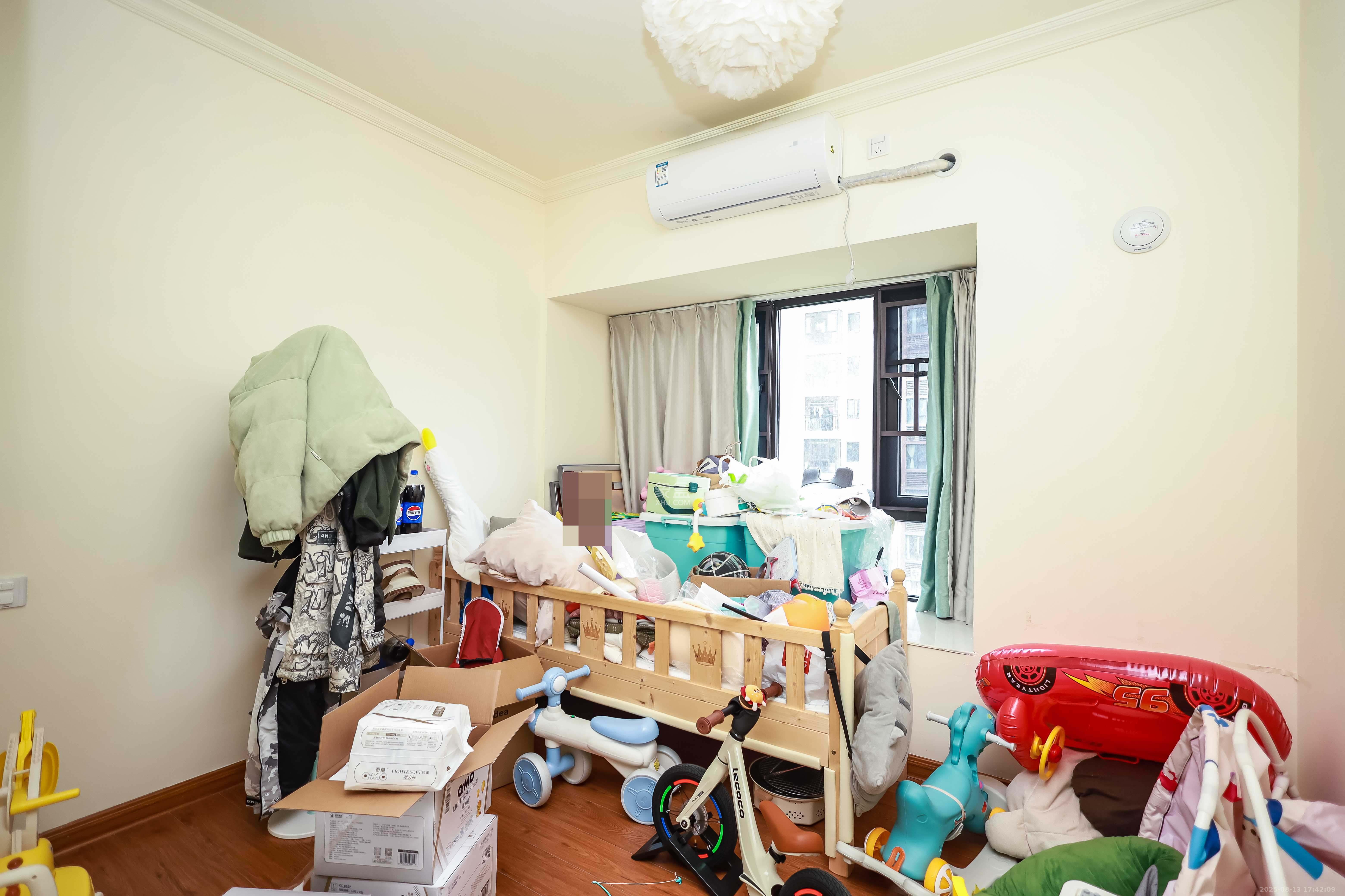 碧桂园荟隽棠  4室2厅2卫    120.0万卧室