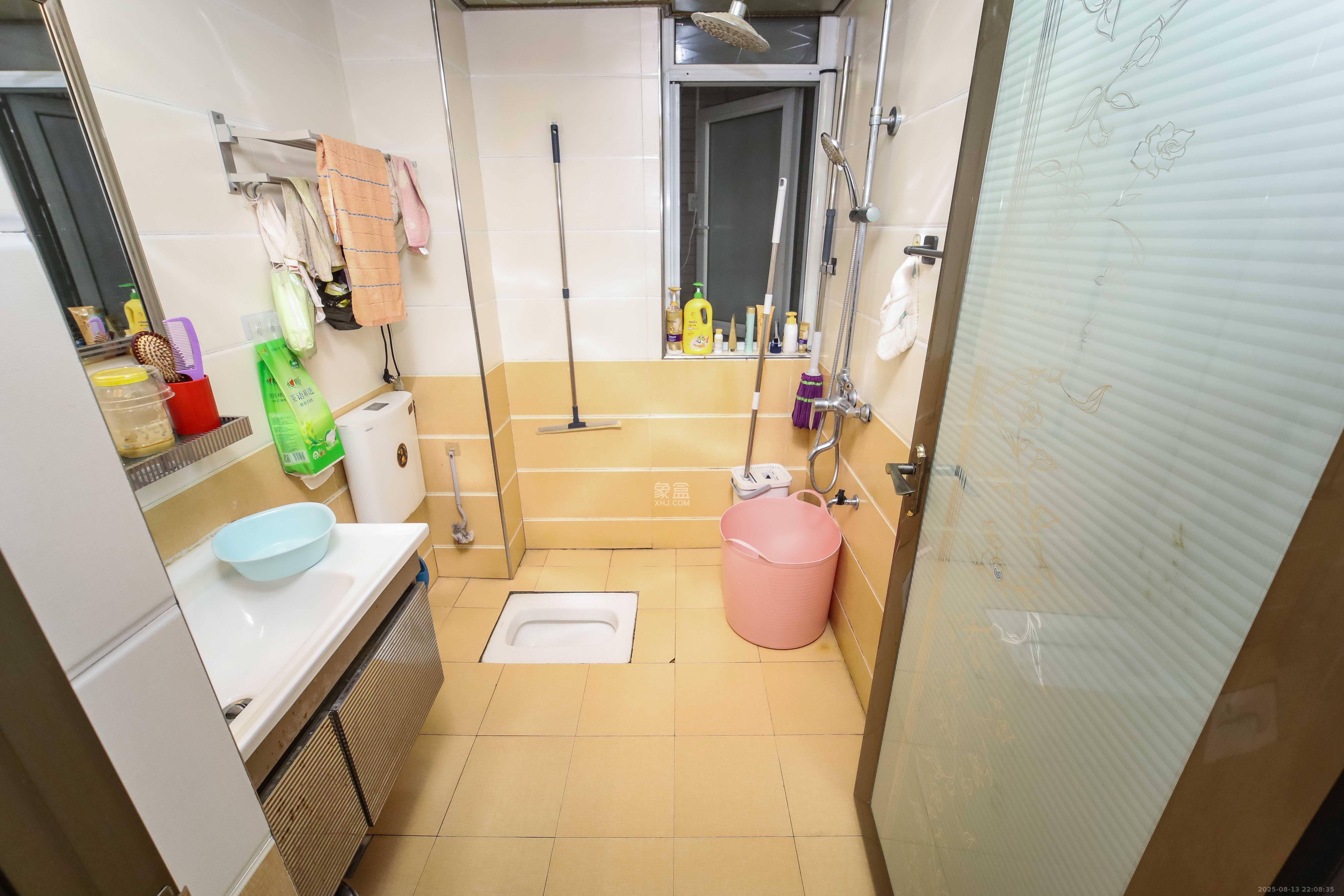 鑫科明珠  2室2厅1卫   78.00万卫生间