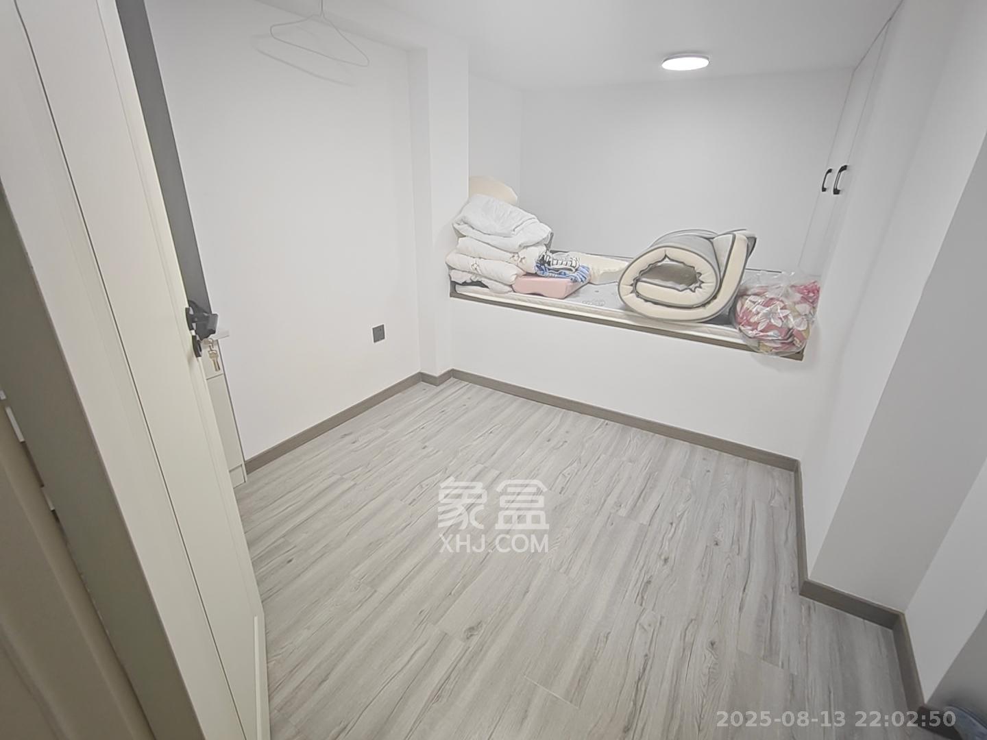 福晟翡翠湾 2室1厅1卫 2400.0元/月 福晟翡翠湾 2室1厅1卫 2400.0元/月室内图