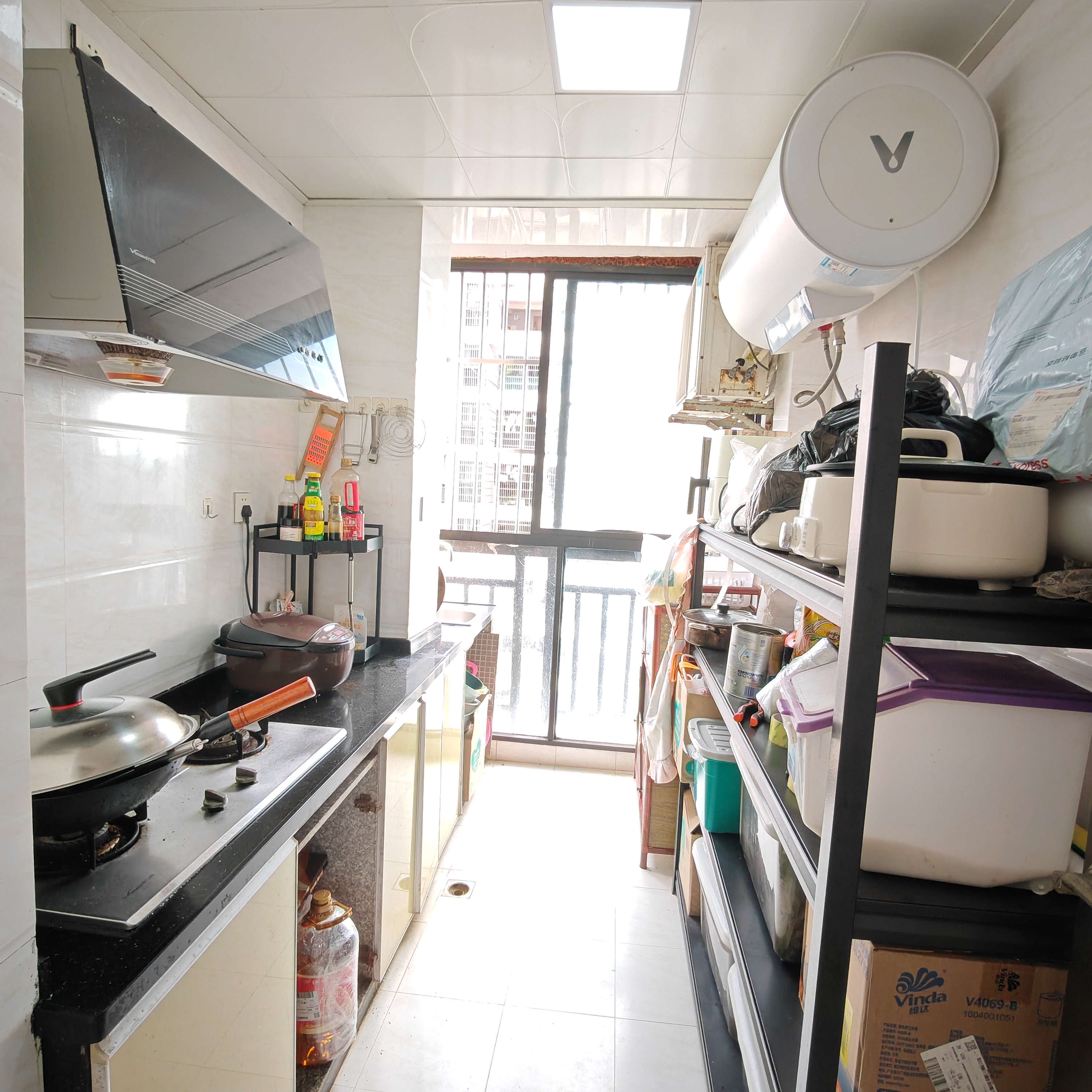 凤翔花园（B区）  2室2厅1卫   74.00万客厅