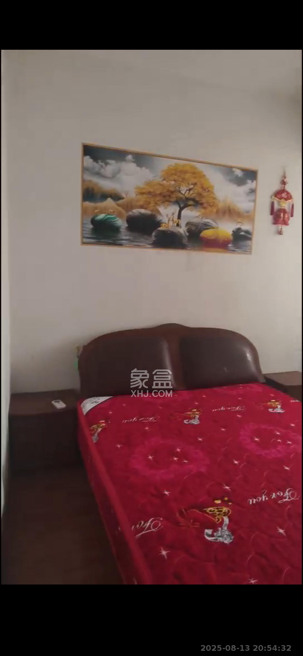 楚天馨苑  1室2厅1卫    500.0元/月 楚天馨苑  1室2厅1卫    500.0元/月室内图