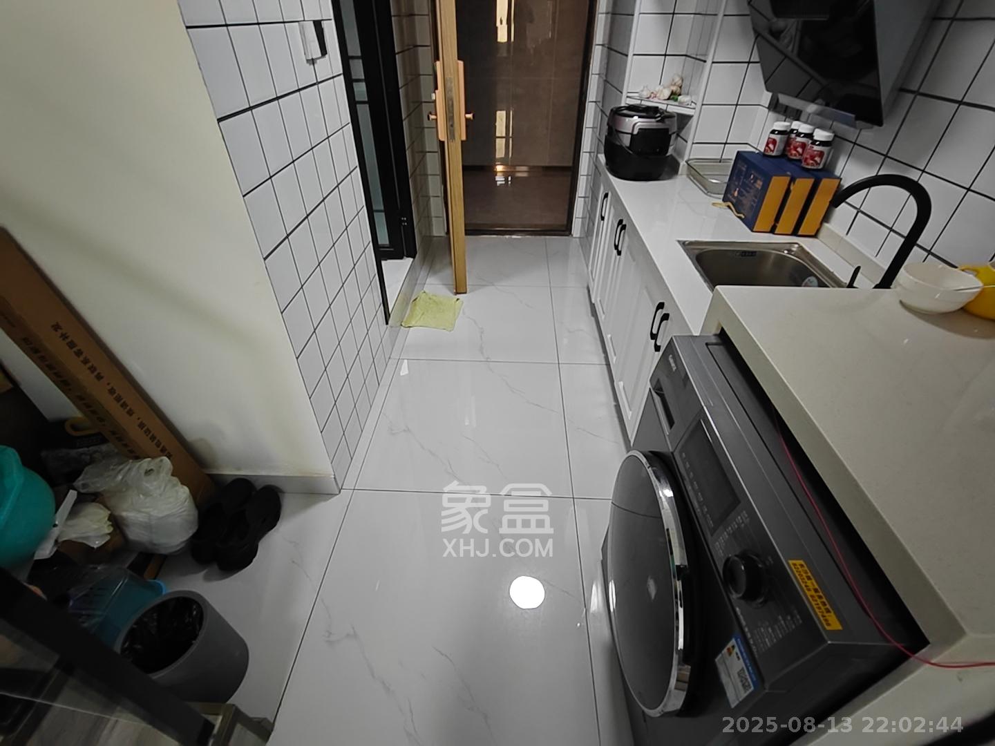 福晟翡翠湾 2室1厅1卫 2400.0元/月 福晟翡翠湾 2室1厅1卫 2400.0元/月室内图