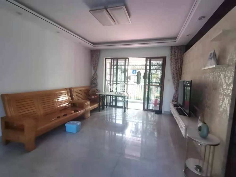 南海幸福城 3室2厅2卫 4500.0元/月 南海幸福城 3室2厅2卫 4500.0元/月室内图