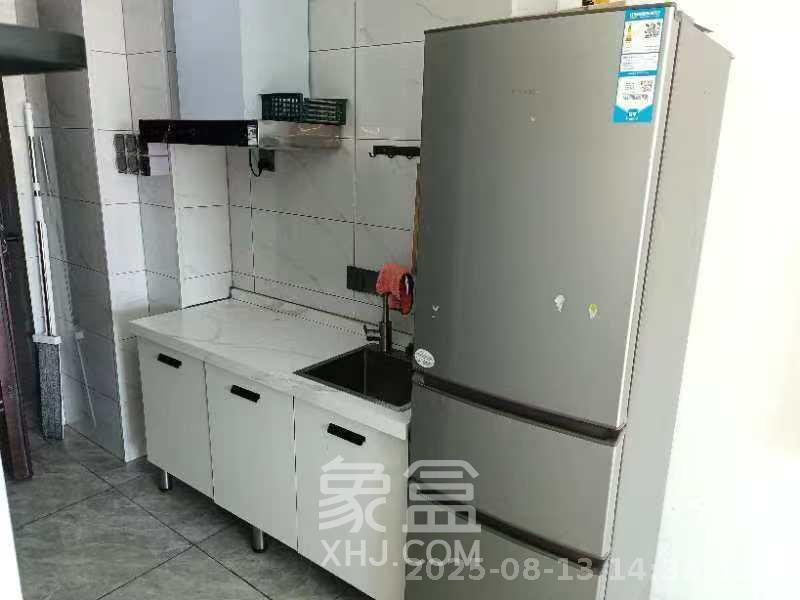 碧桂园城市之光  1室0厅0卫    1500.0元/月 碧桂园城市之光  1室0厅0卫    1500.0元/月室内图