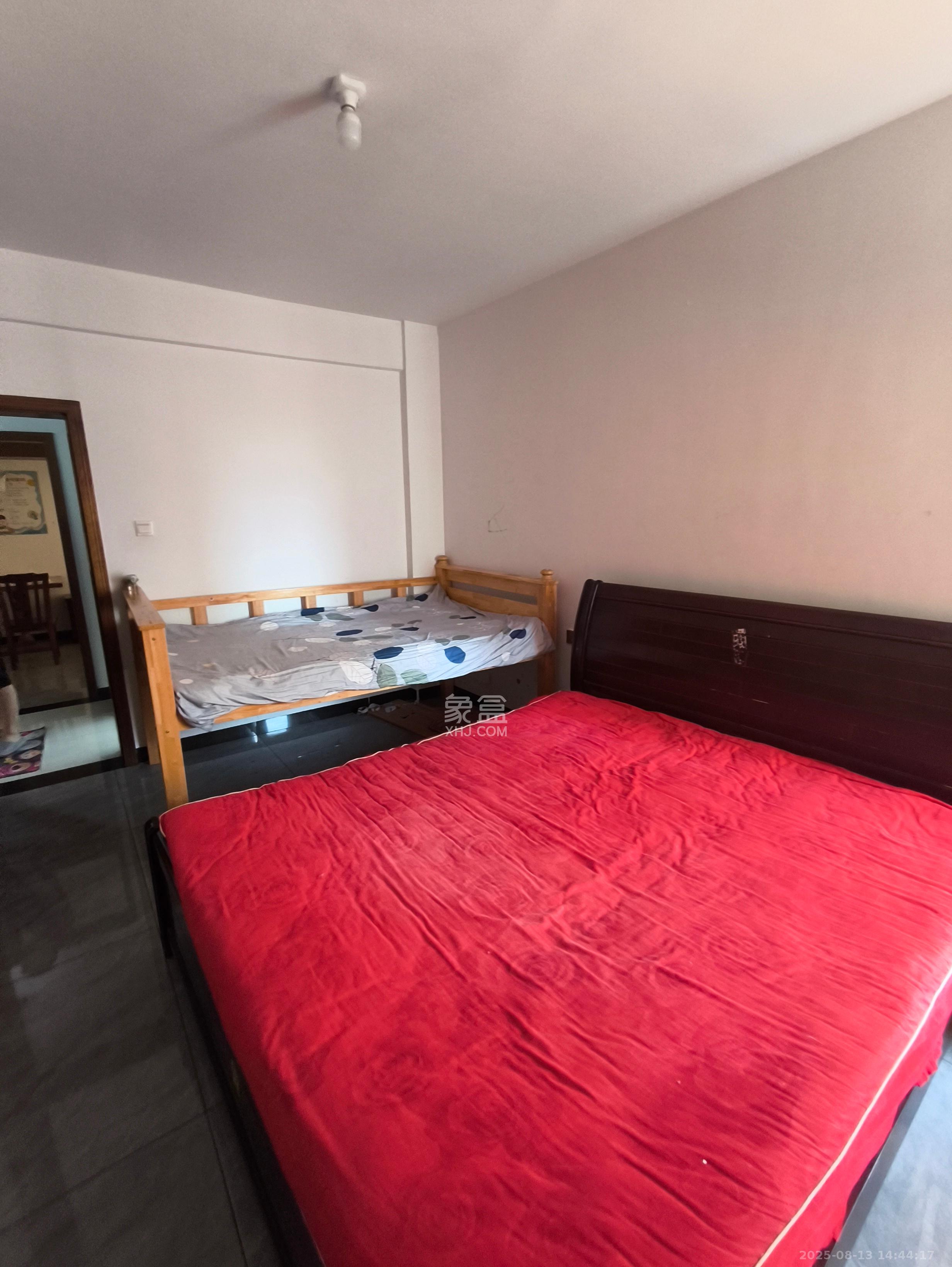 未来城科学家园 2室1厅1卫 2100.0元/月 未来城科学家园 2室1厅1卫 2100.0元/月室内图