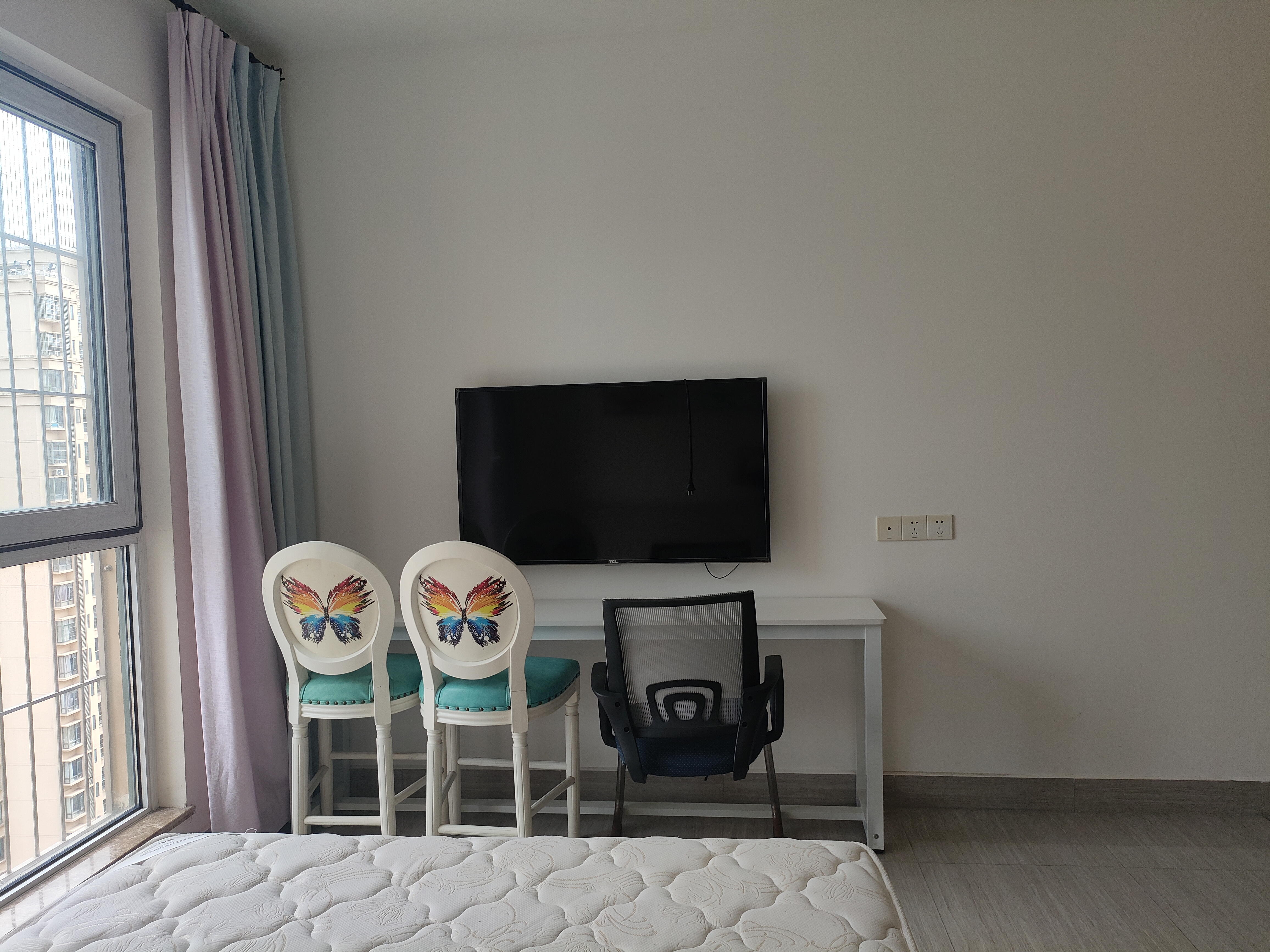 海阔天空-国瑞城四期(爵仕苑) 1室1厅1卫 2000.00元/月 海阔天空-国瑞城四期(爵仕苑) 1室1厅1卫 2000.00元/月室内图