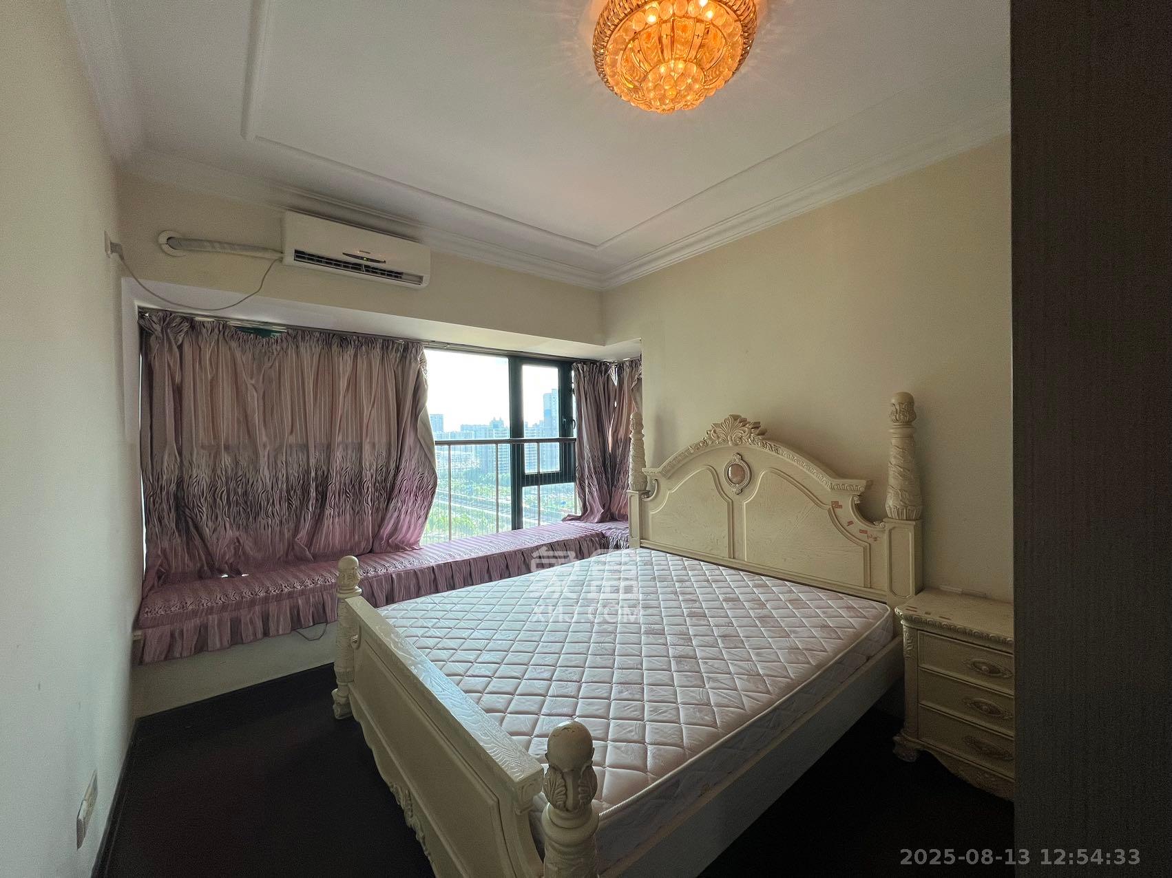 恒大绿洲  2室2厅1卫    2400.0元/月室内图