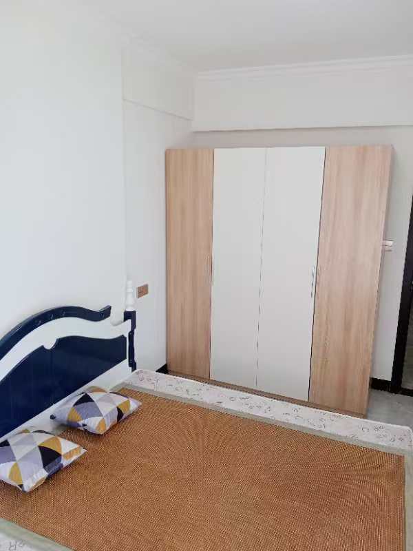 新大洲教师住宅小区 2室2厅1卫 1800.0元/月 新大洲教师住宅小区 2室2厅1卫 1800.0元/月室内图