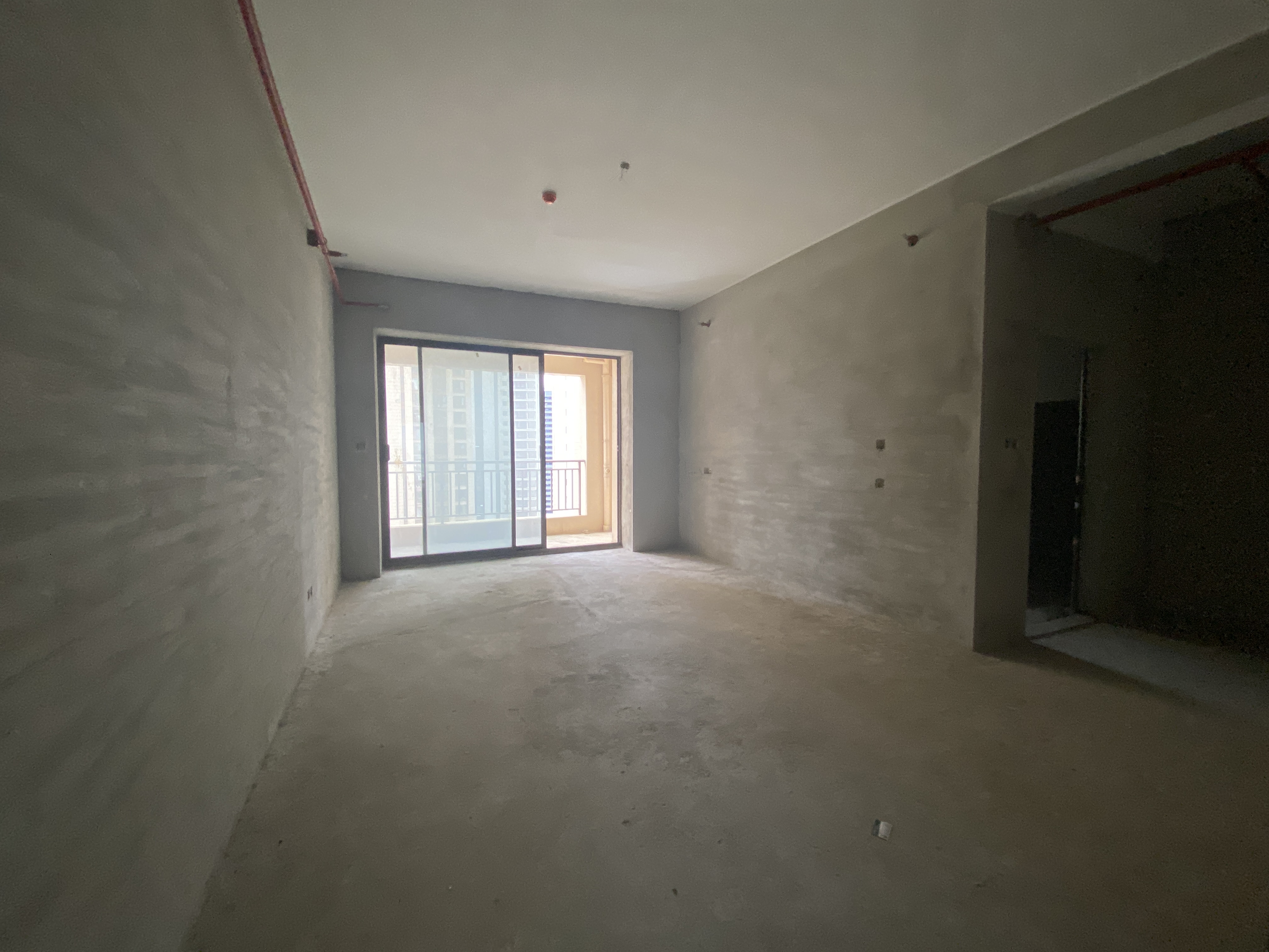 海航豪庭南苑 4室2厅3卫 490.0万 海航豪庭南苑 4室2厅3卫 490.0万客厅