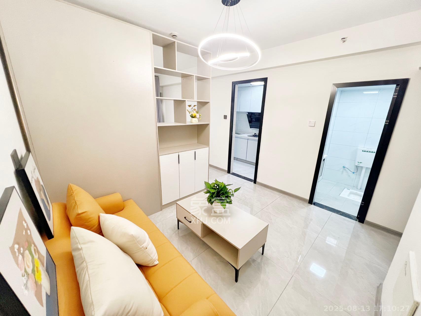 鑫远揽悦（鑫远和城三期）  1室1厅1卫    1500.0元/月室内图