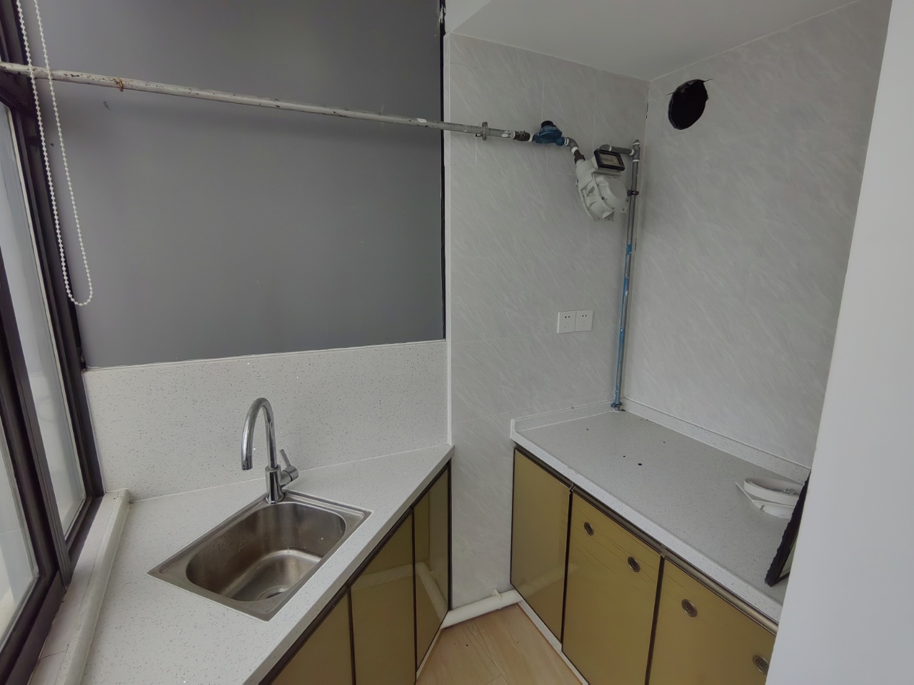 望海国际广场 1室1厅1卫 1600.0元/月 望海国际广场 1室1厅1卫 1600.0元/月室内图