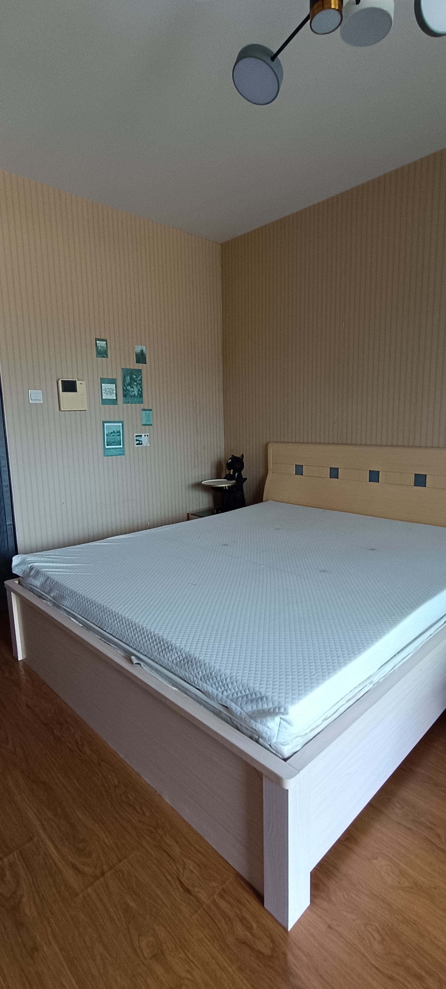 蓝色港湾 1室1厅0卫 1000.0元/月 蓝色港湾 1室1厅0卫 1000.0元/月室内图