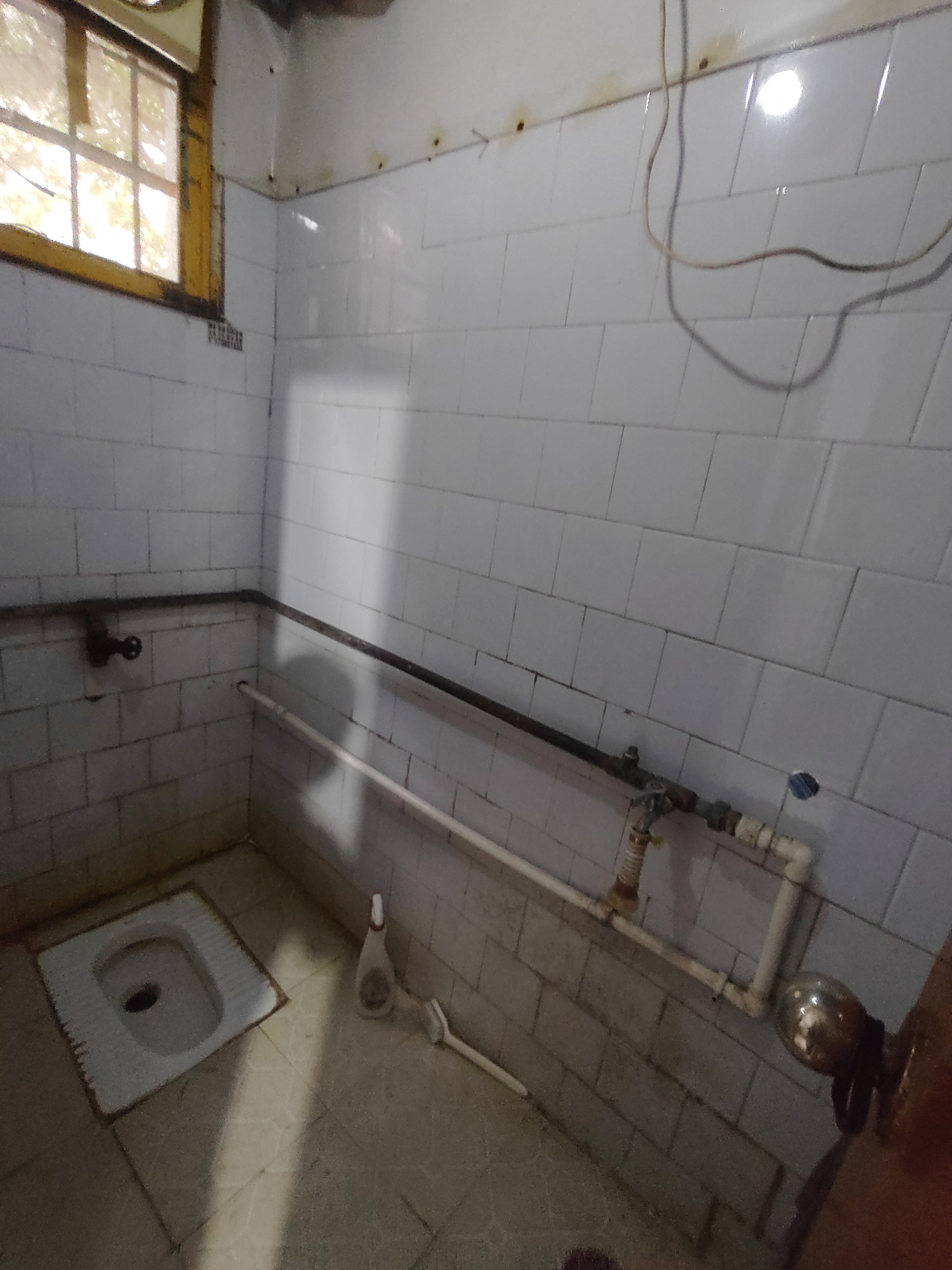 娄底第三完全小学家属楼 1室0厅0卫 1280.0元/月 娄底第三完全小学家属楼 1室0厅0卫 1280.0元/月室内图