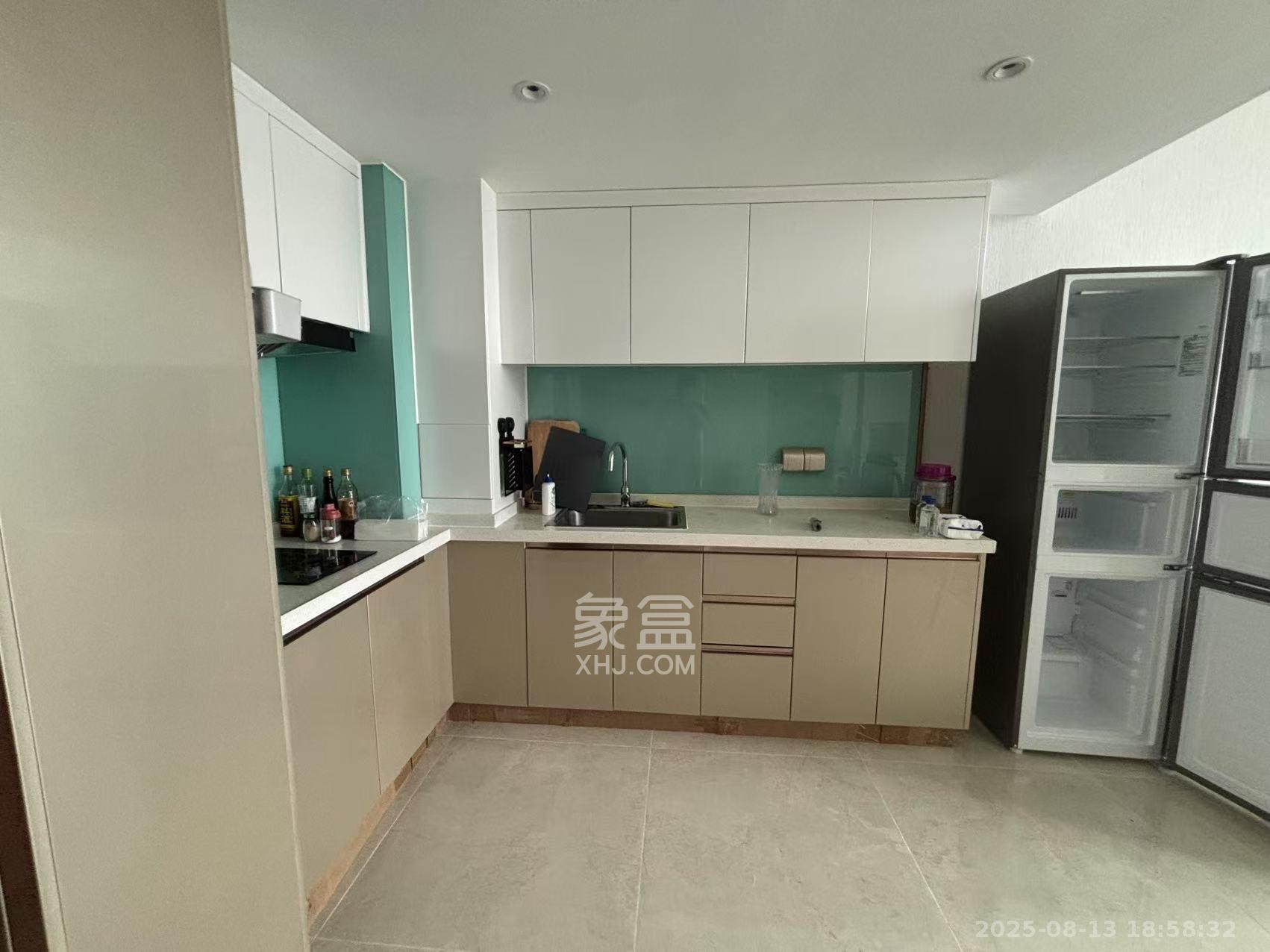 华远华时代  3室2厅1卫    4500.0元/月室内图