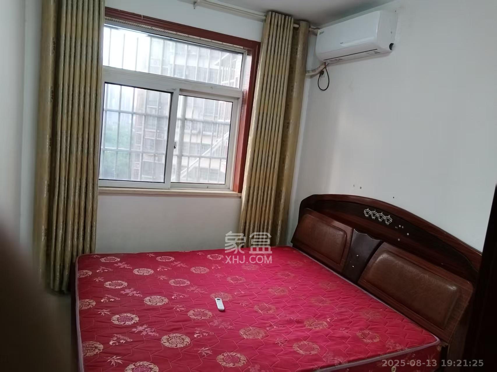 黎郡新宇太和园 3室2厅1卫 2000.0元/月 黎郡新宇太和园 3室2厅1卫 2000.0元/月室内图