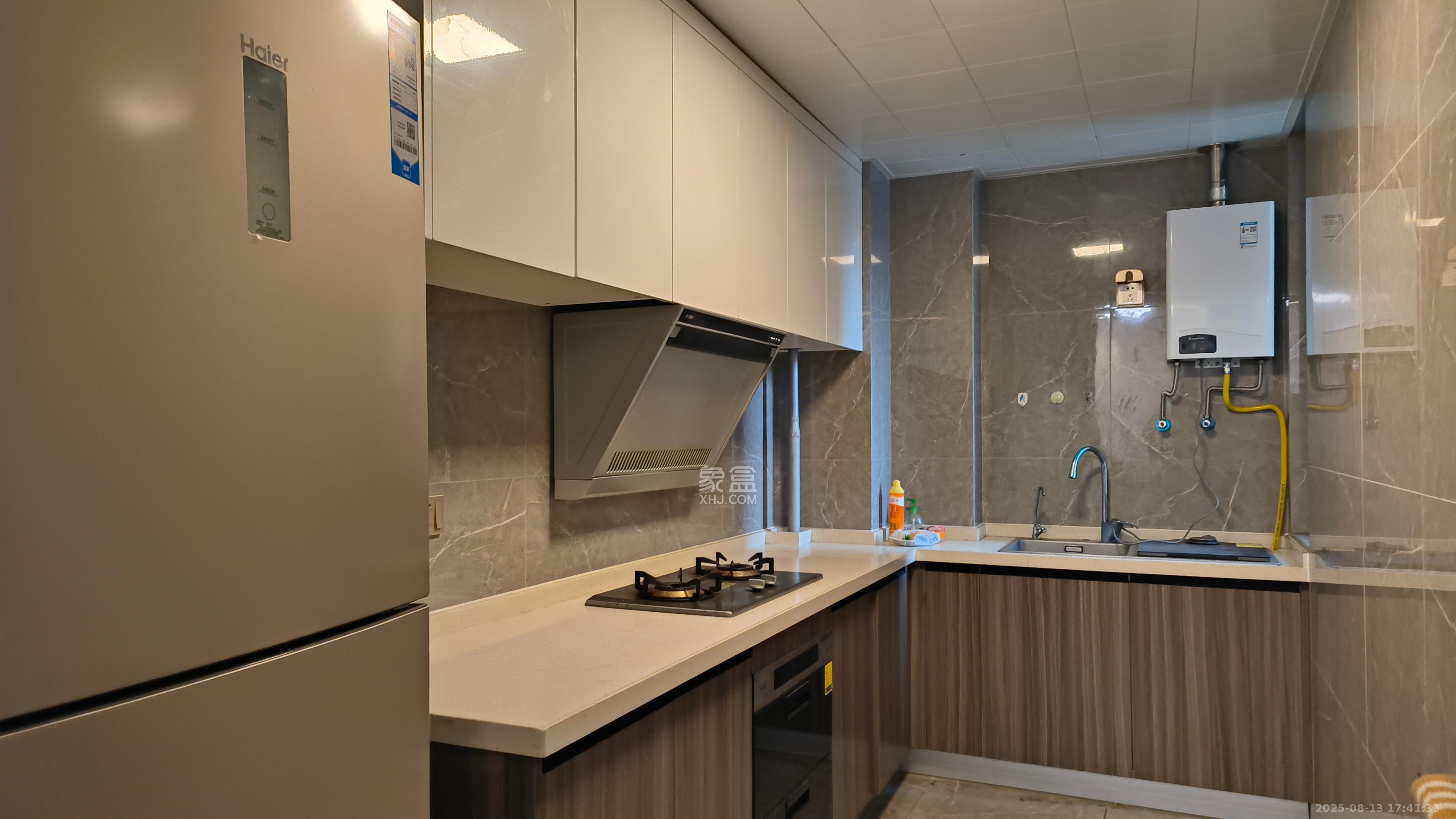 华申阳光城未来悦 3室2厅1卫 3000.0元/月 华申阳光城未来悦 3室2厅1卫 3000.0元/月室内图